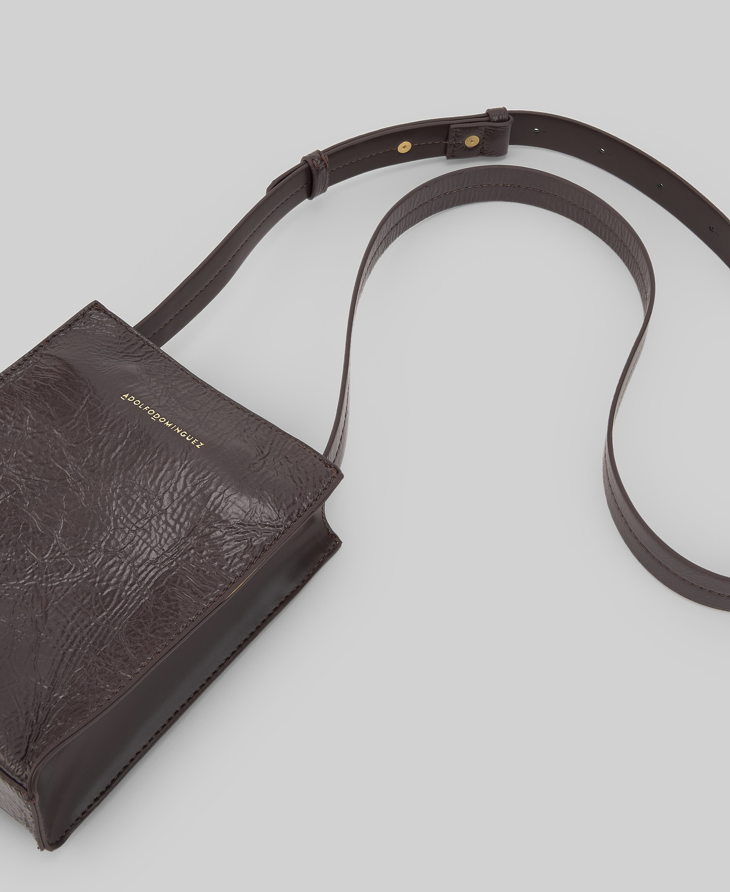 Small crackled crossbody woman image number 2