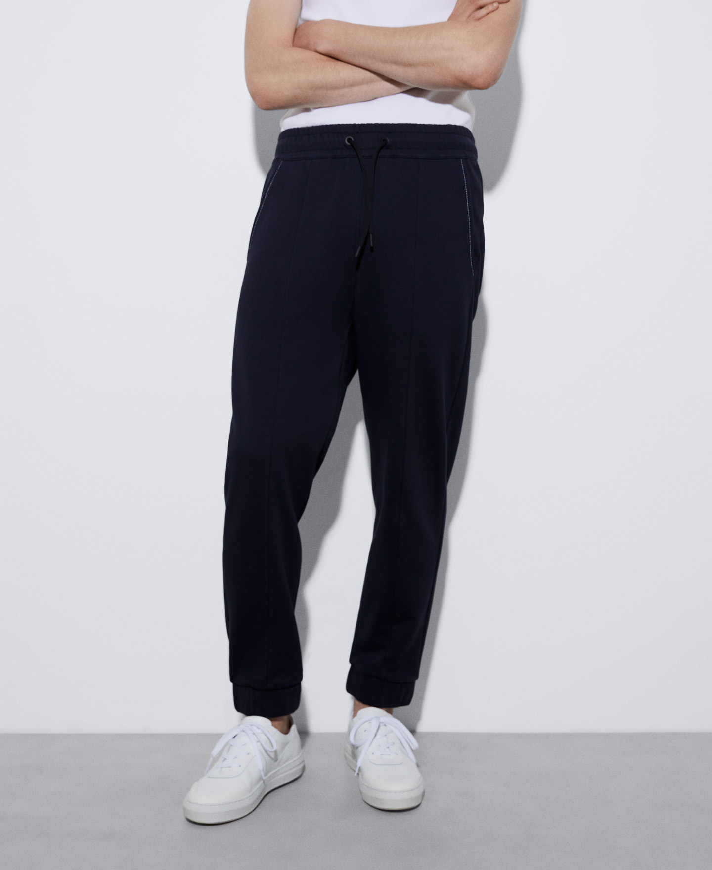Organic cotton jogger trousers image number 0