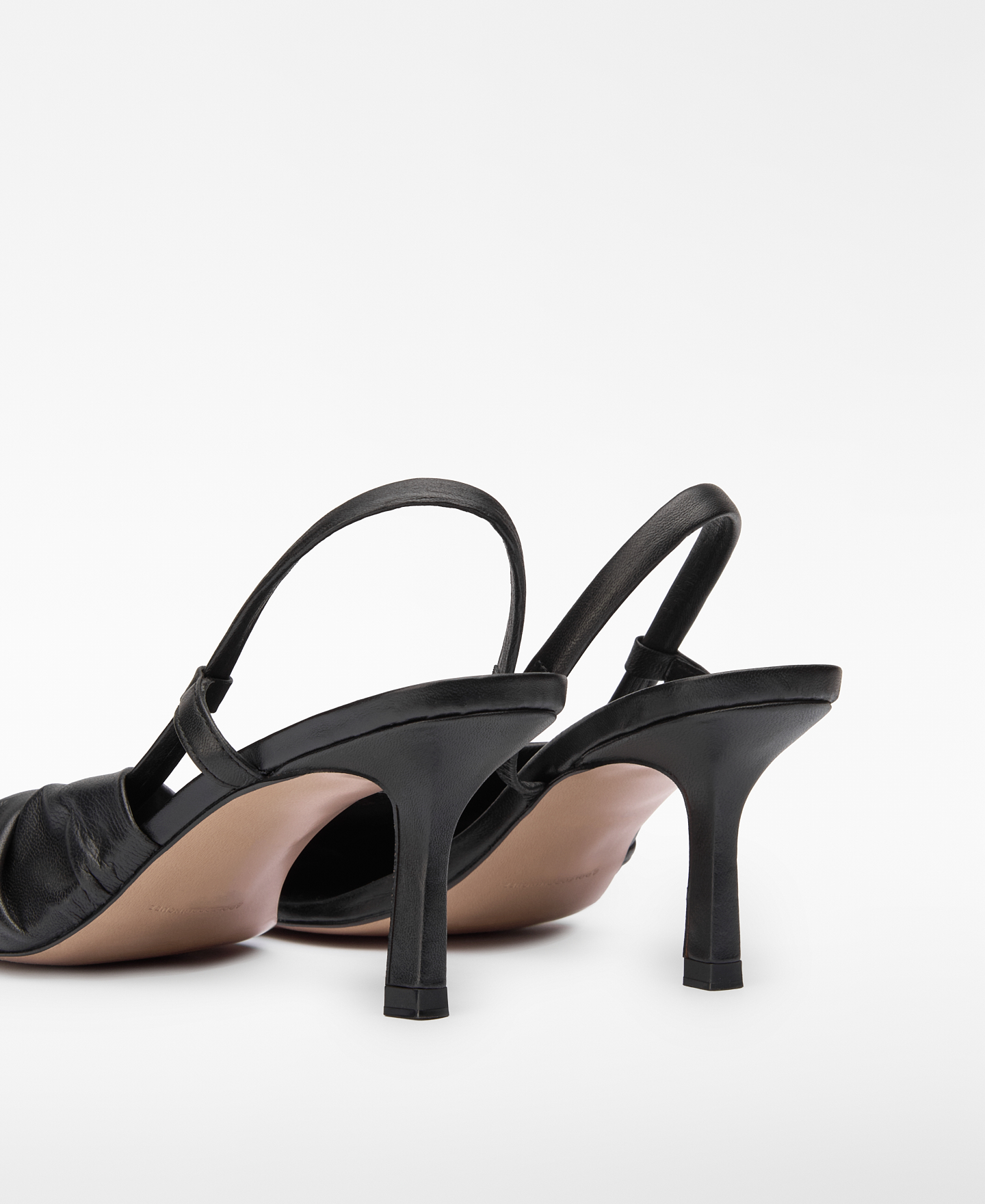 Zapato tac&oacute;n piel fruncida image number 2