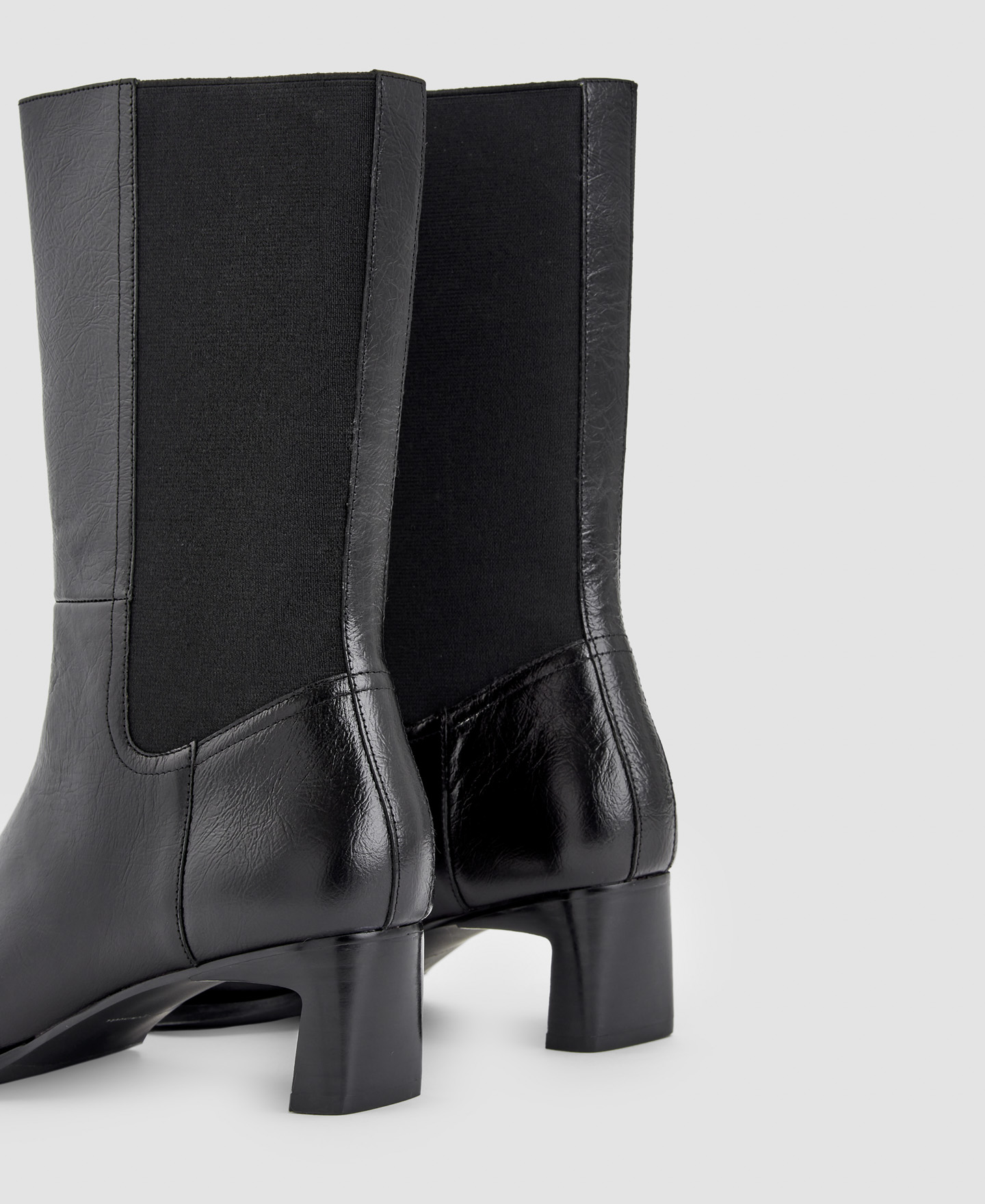 Leather ankle boots image number 2