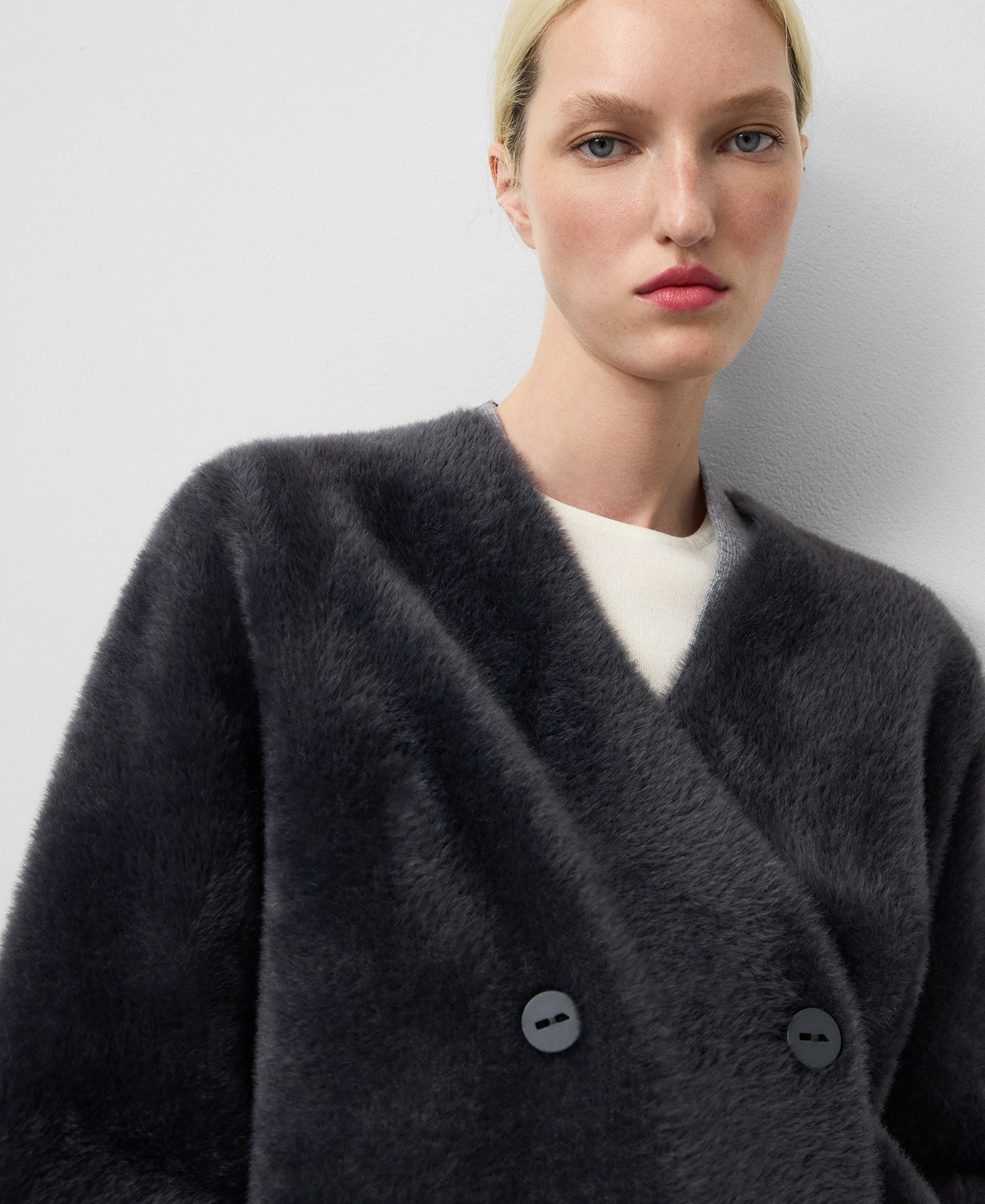 Chaqueta punto efecto pelo mujer image number 3