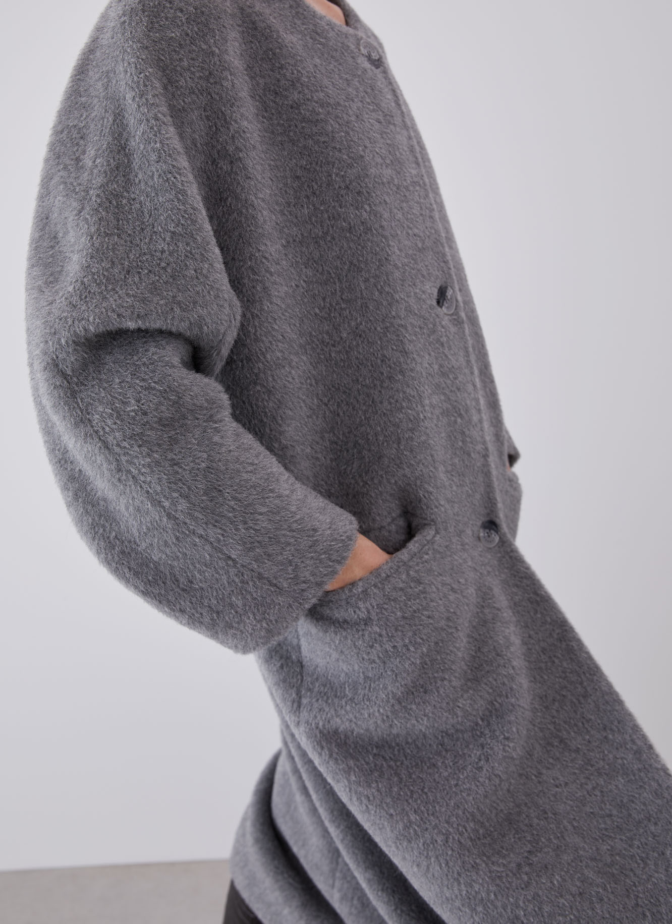 Abrigo largo en alpaca y merino image number 3