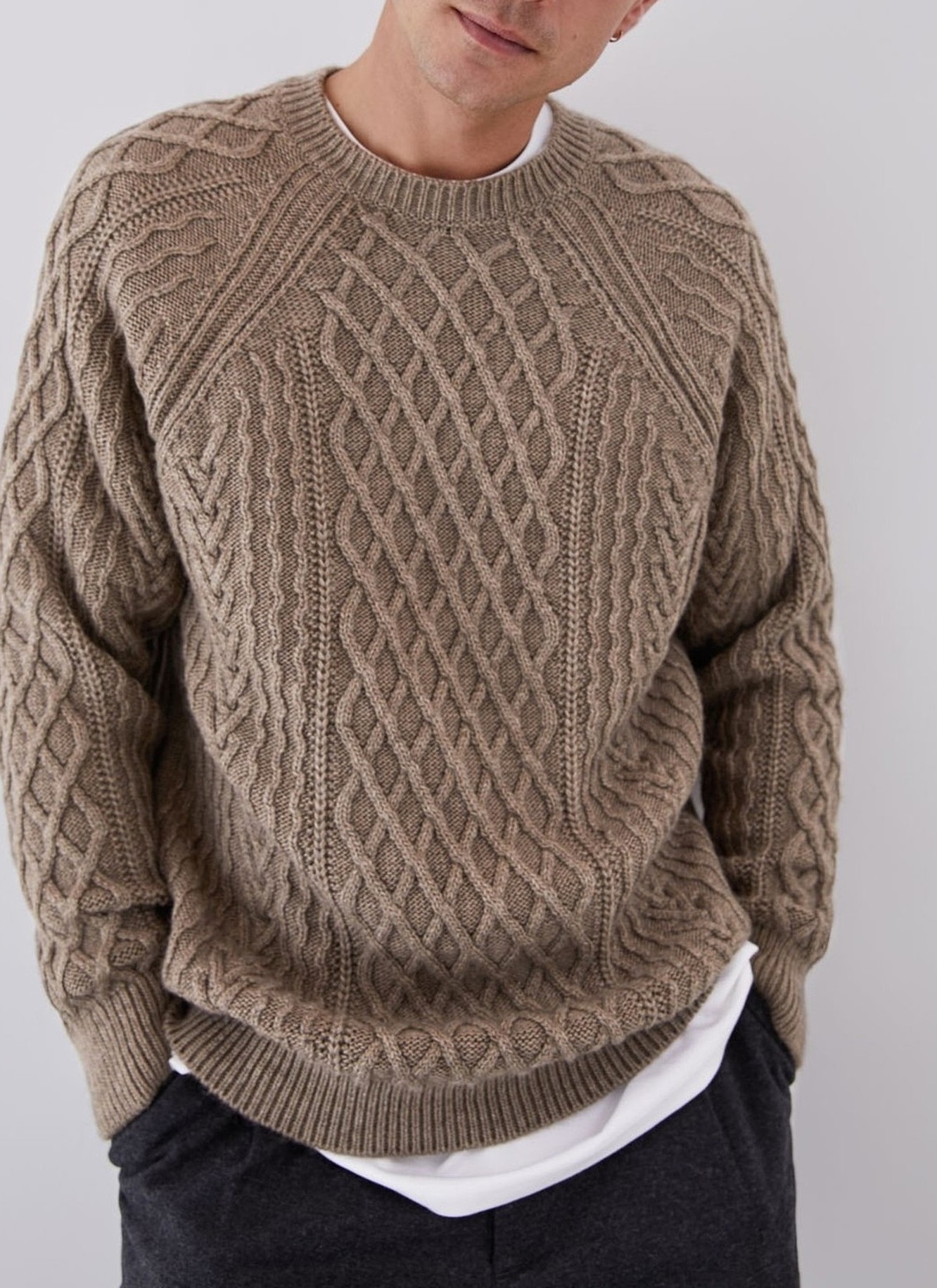 Cable-knit sweater image number 0