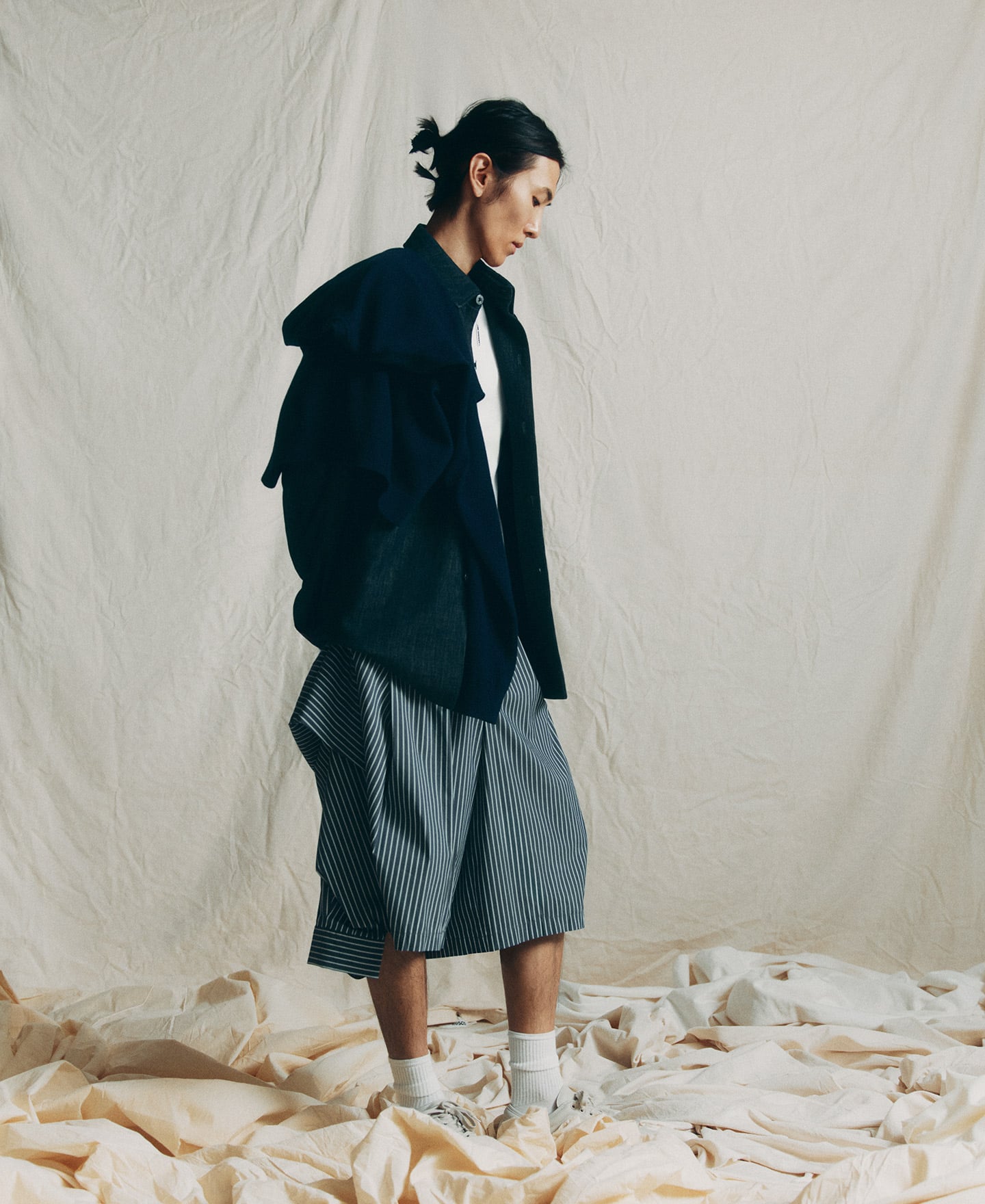 Oversize layered-shirt bermuda shorts image number 0
