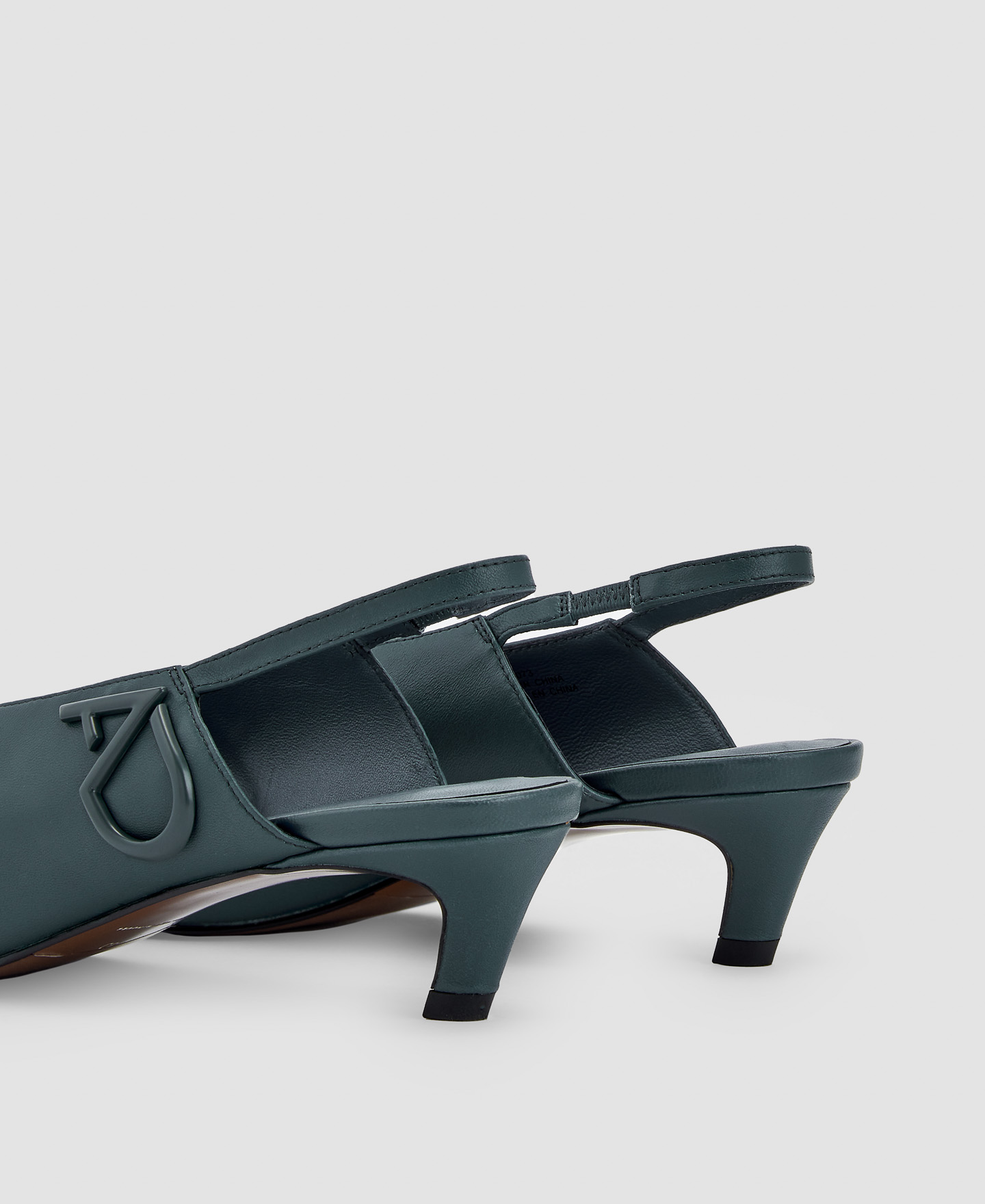 Leather slingback shoe image number 2