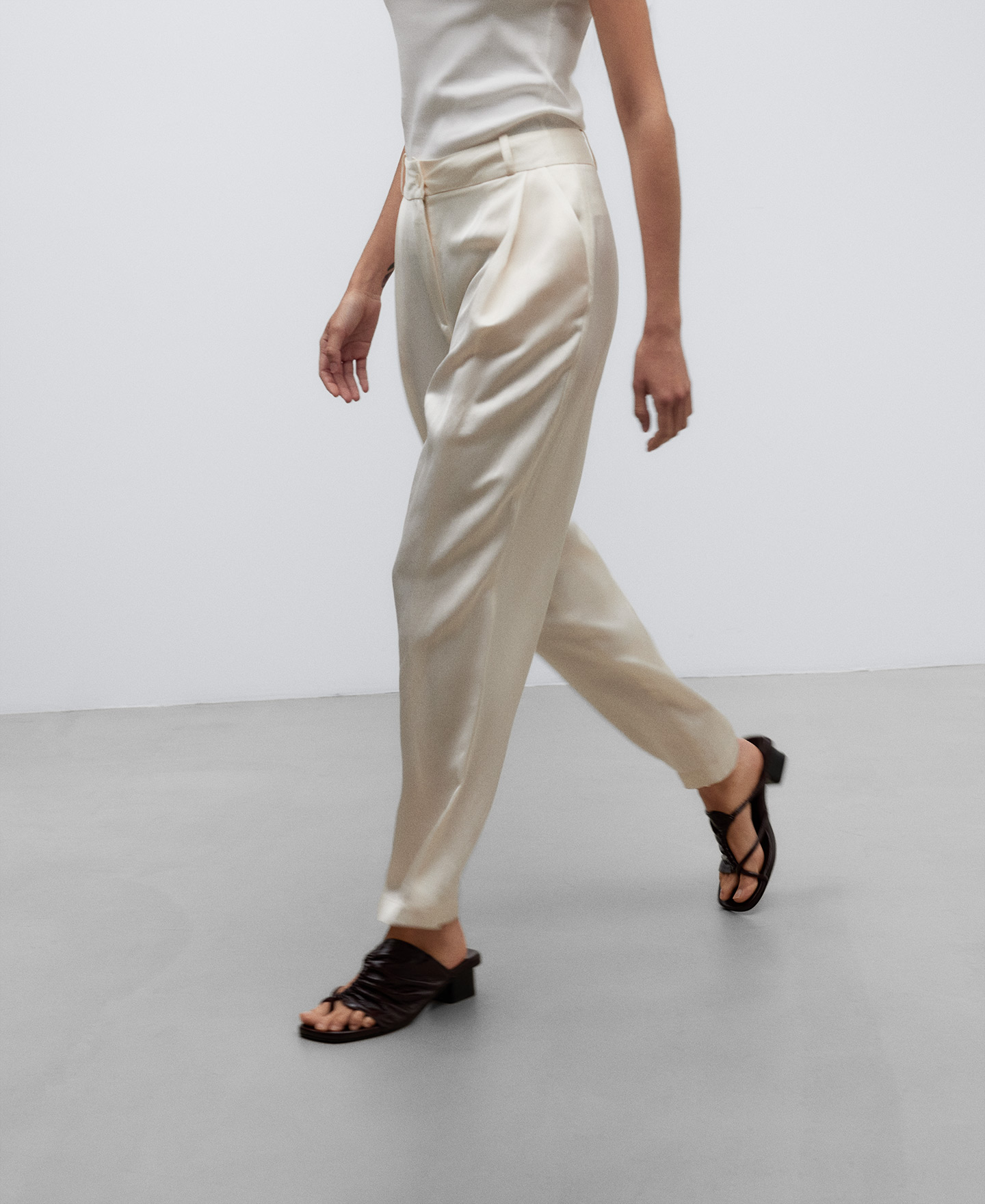 Straight leg tailored trousers woman image number 0
