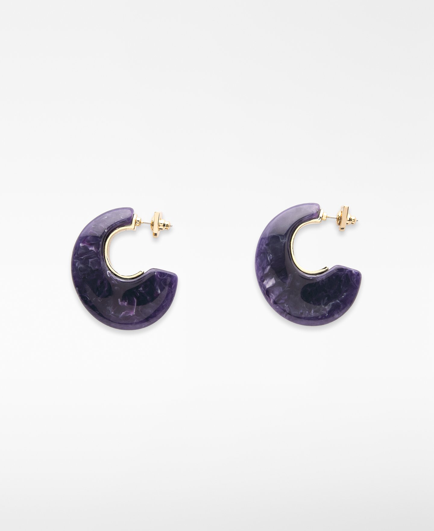Resin hoops woman image number 0
