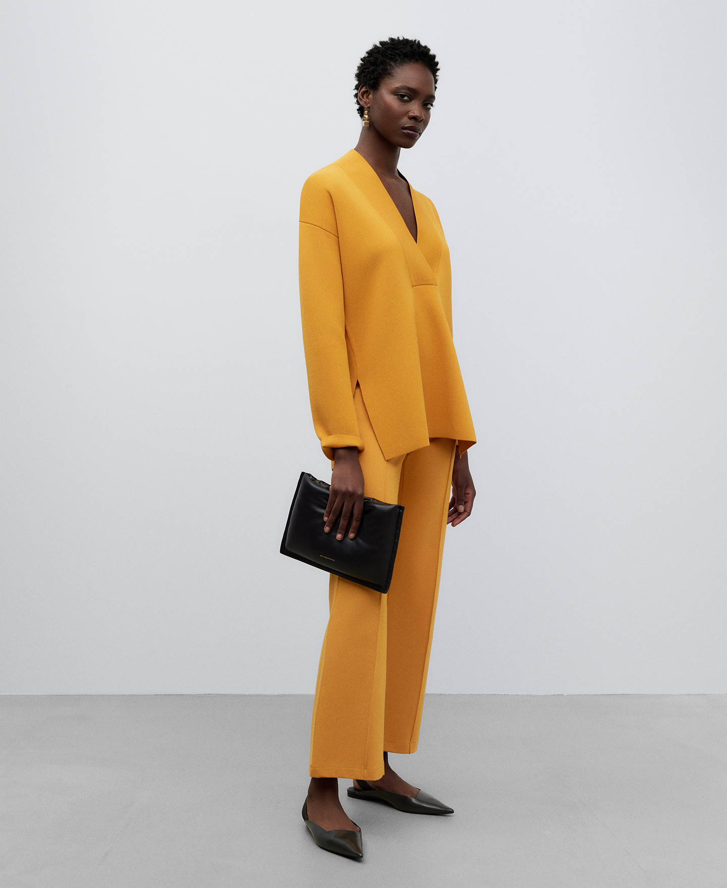 Viscose ankle-length woman trousers image number 1