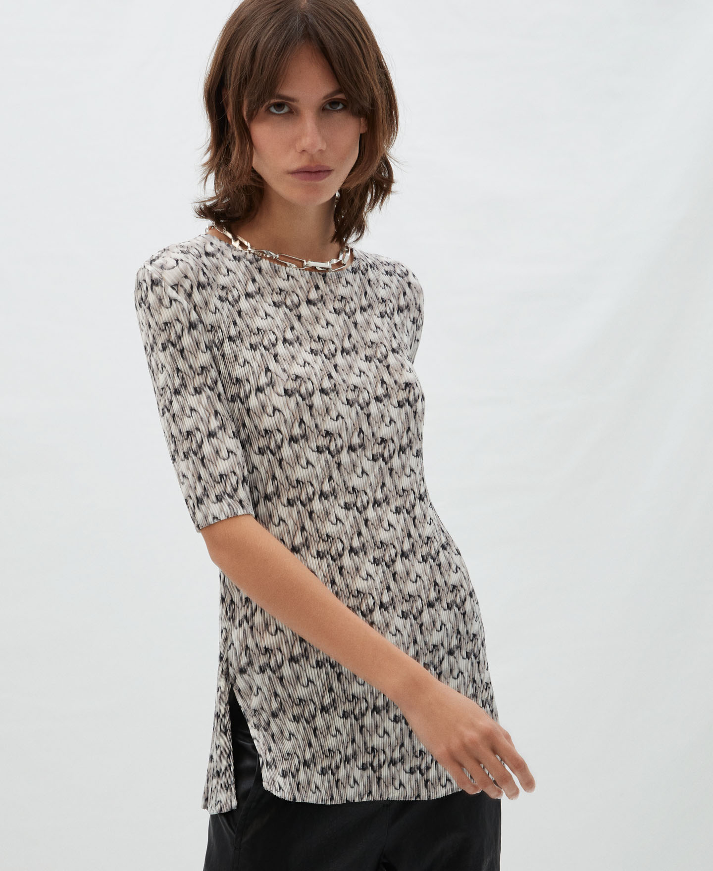 Printed crinkle blouse image number 0