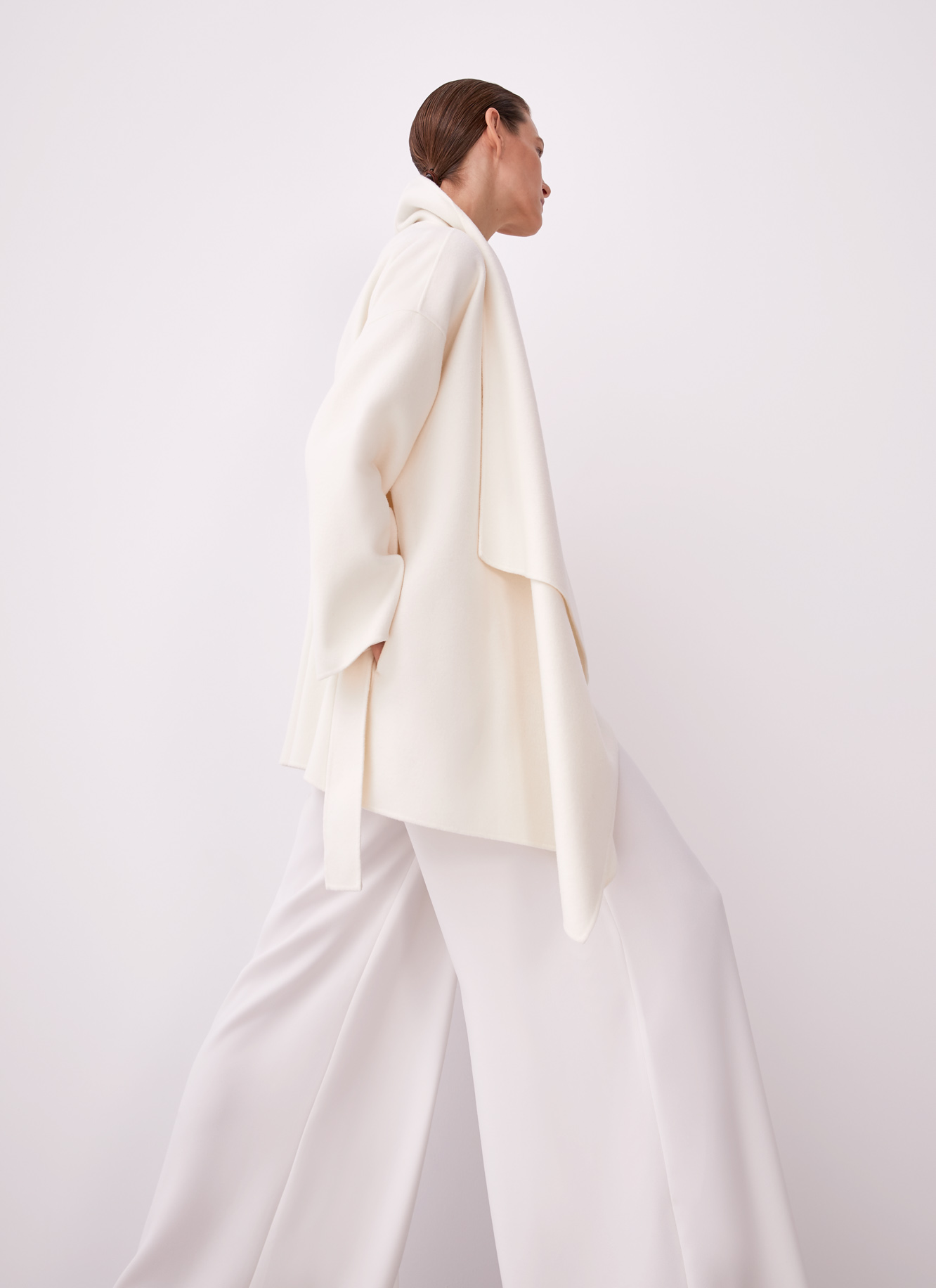 Double face coat with maxi lapels image number 5
