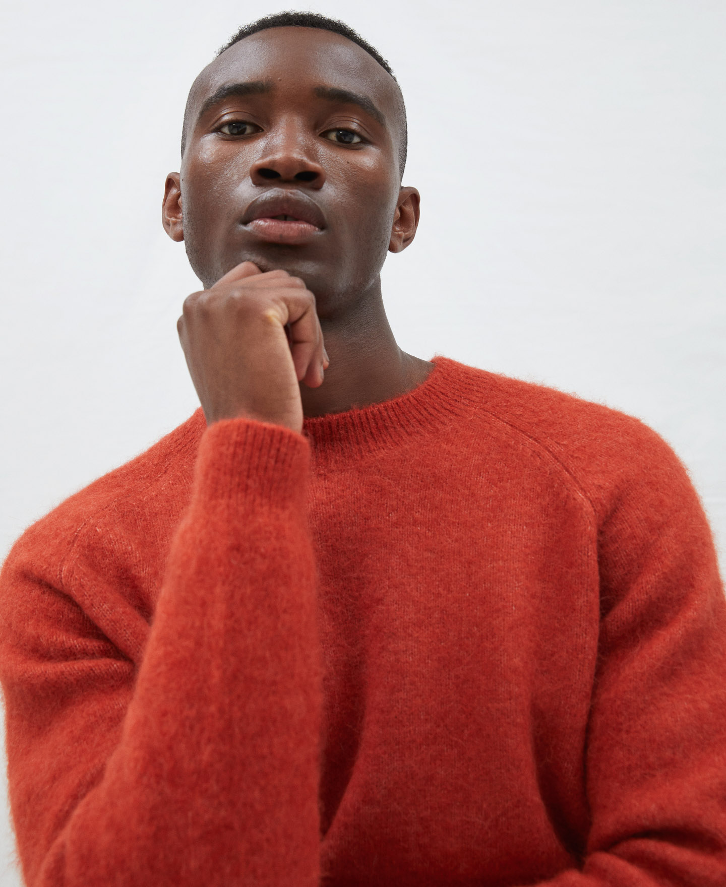 Crew neck sweater with raglan sleeves image number 3