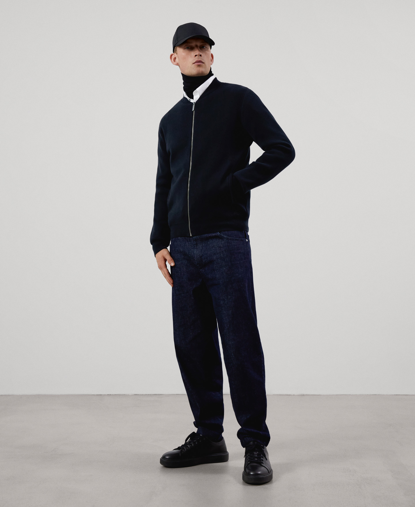 Organic cotton bomber jacket image number 1