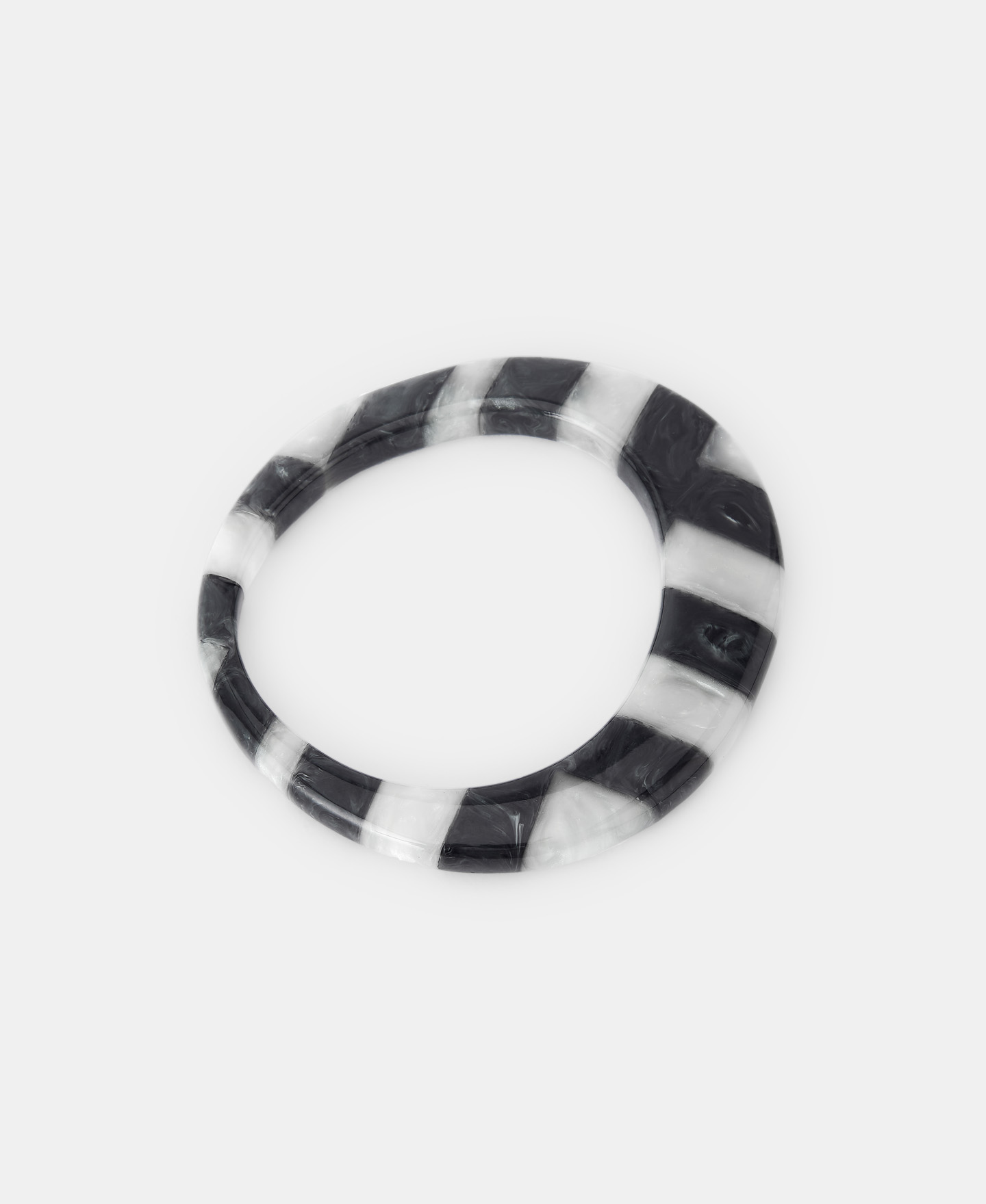 Pulsera en resina image number 0