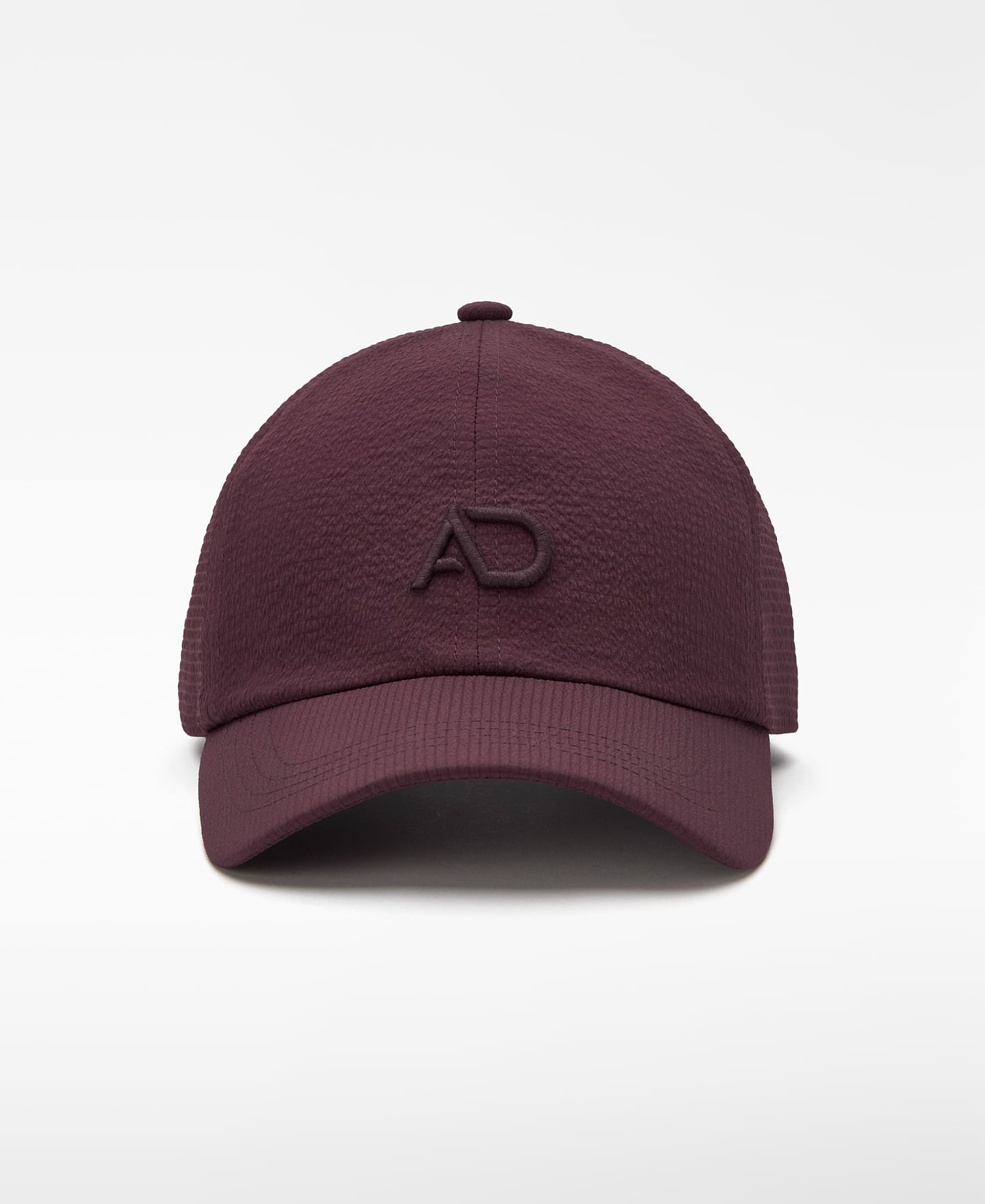 Casquette en tissu gaufr&eacute; avec logo brod&eacute; image number 0