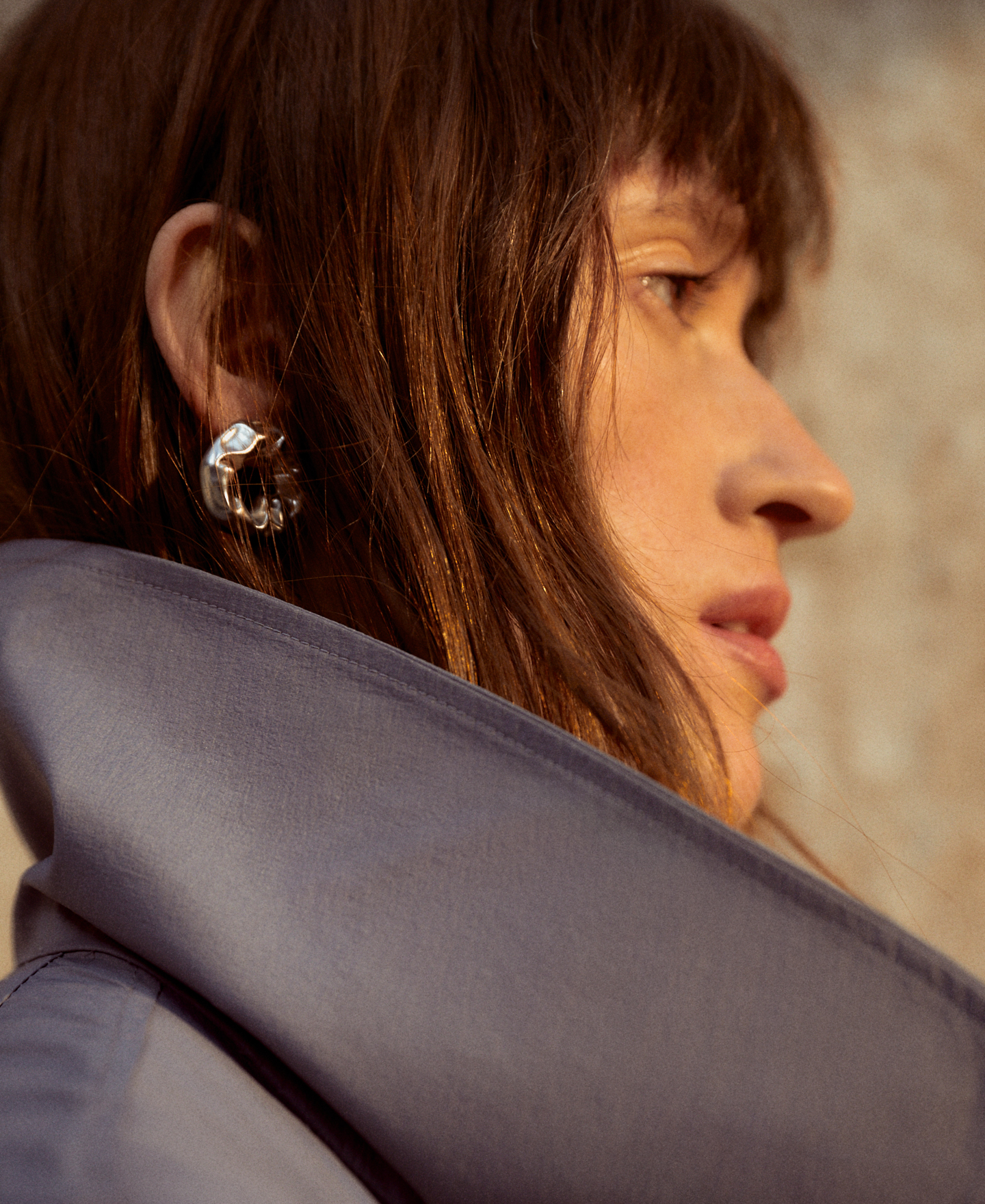 Volumetric metal earrings image number 3