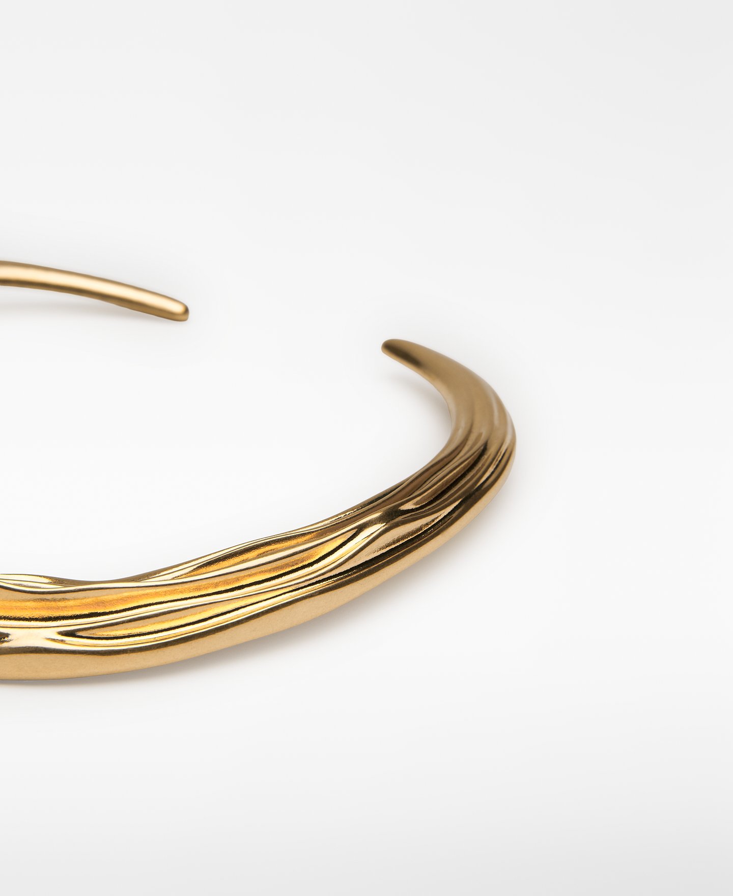 Metall-Choker mit Relief für Frauen image number 1