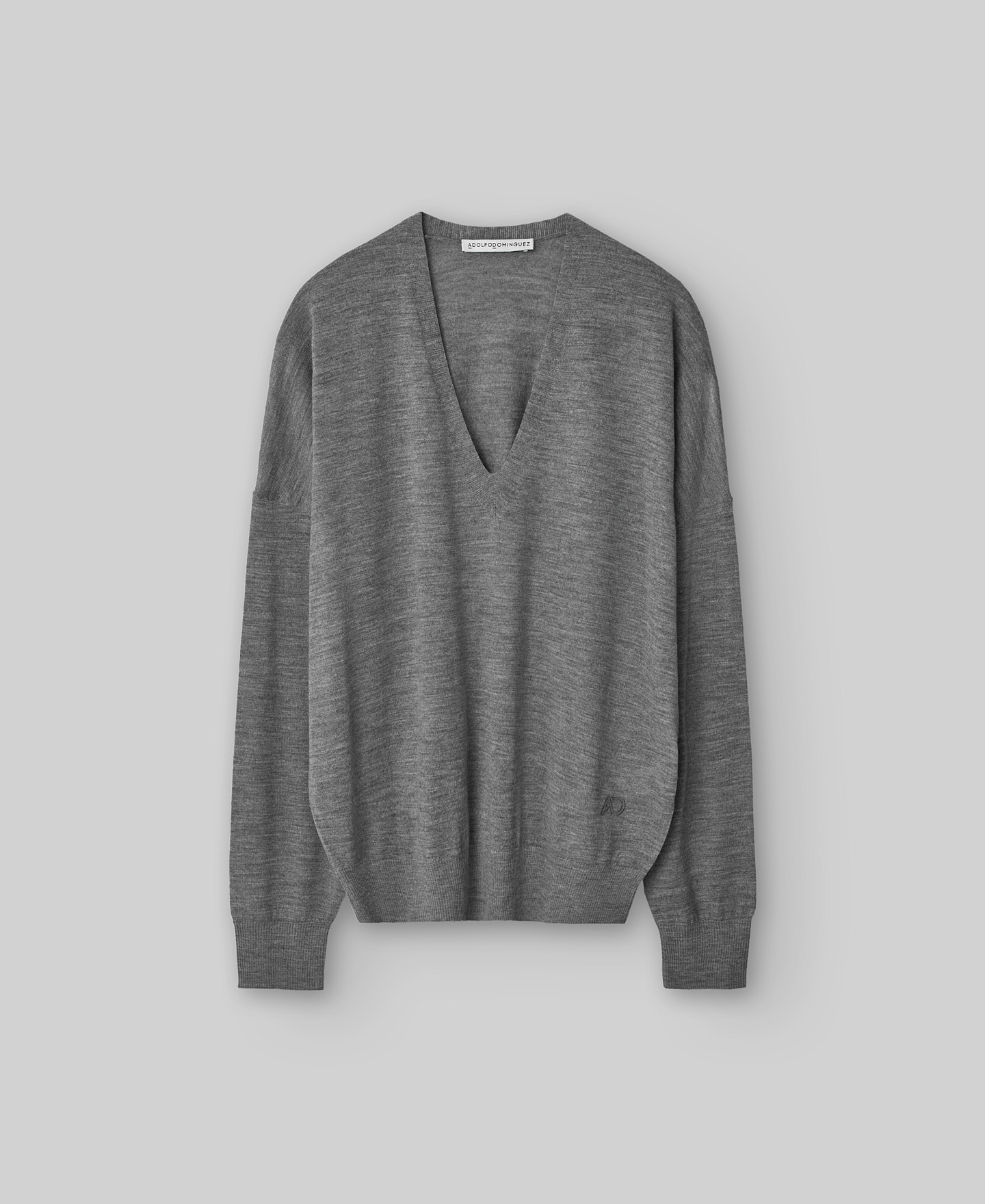 Jersey cuello pico lana merino mujer image number 0