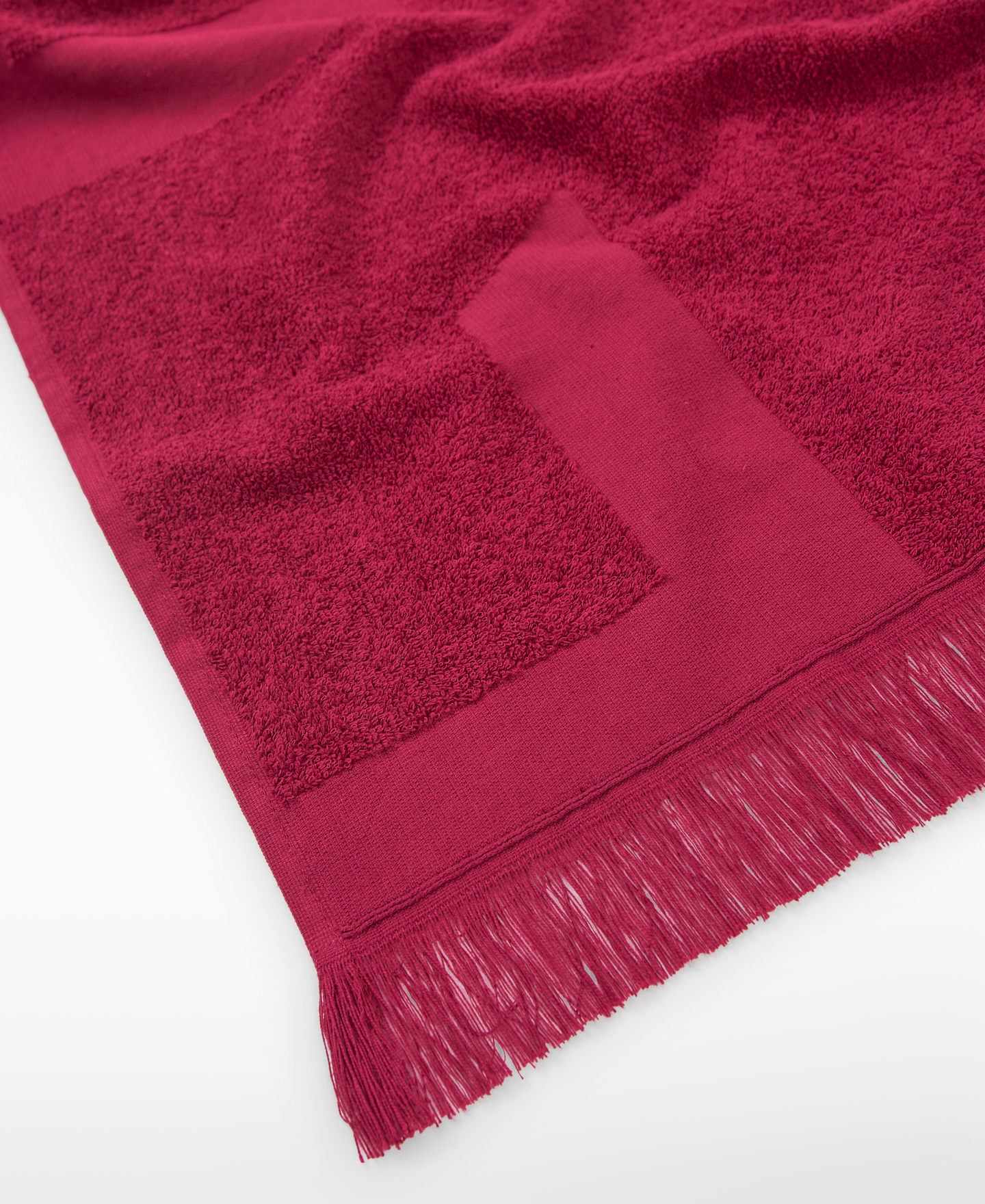 Jacquard maxi logo beach towel image number 2