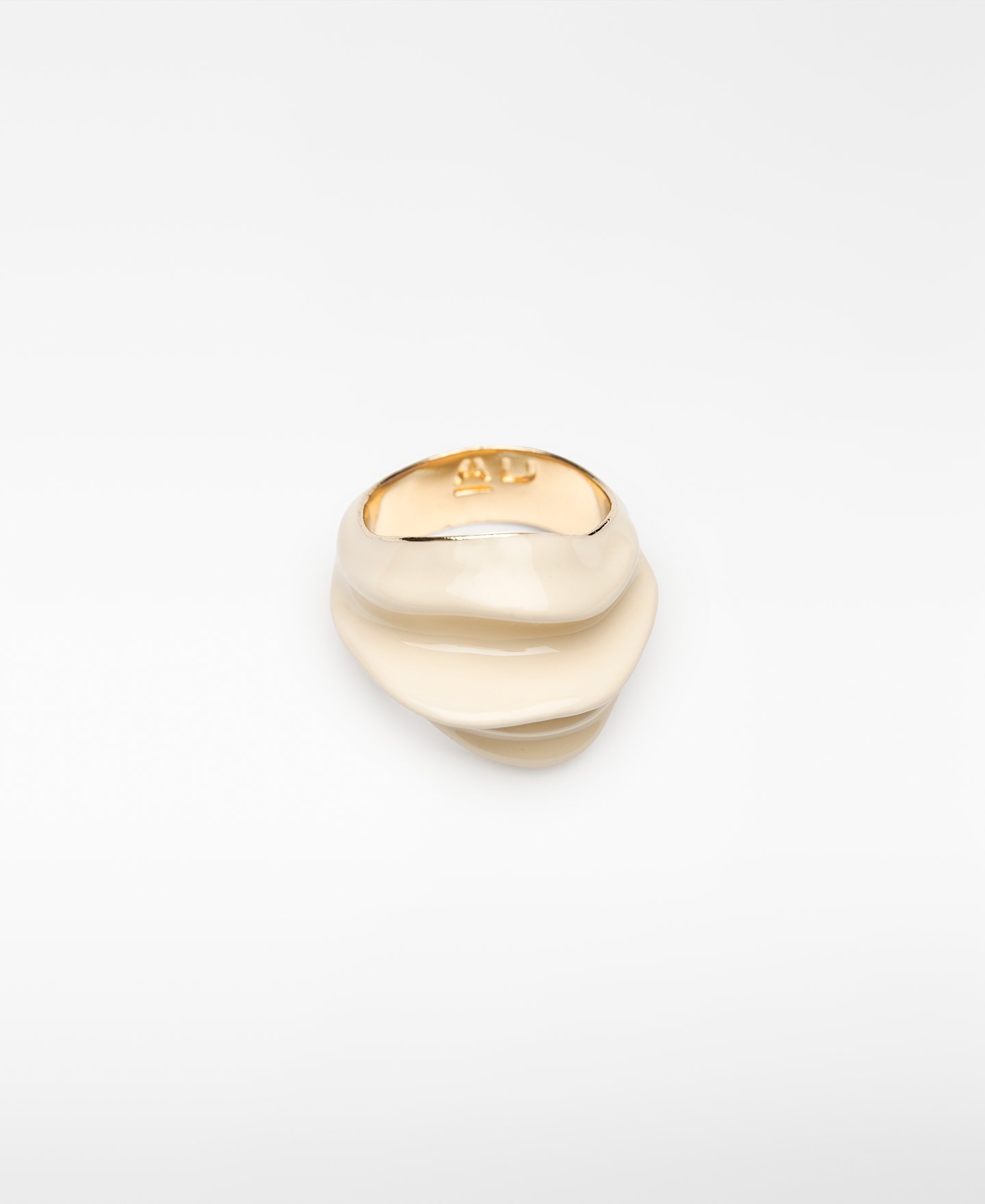 Lacquered embossed metal ring image number 0