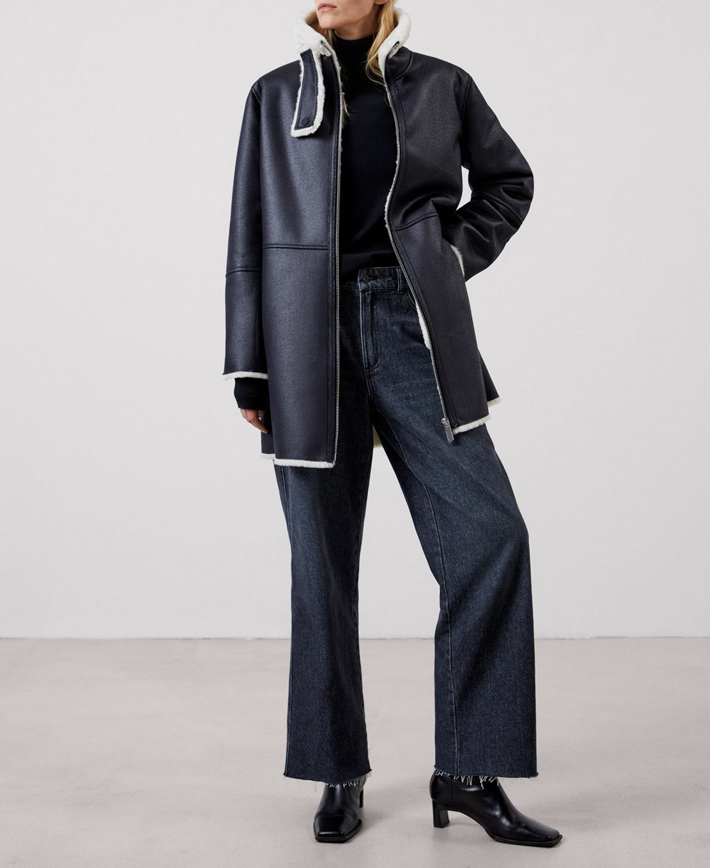 Leather textured jacket image number 1