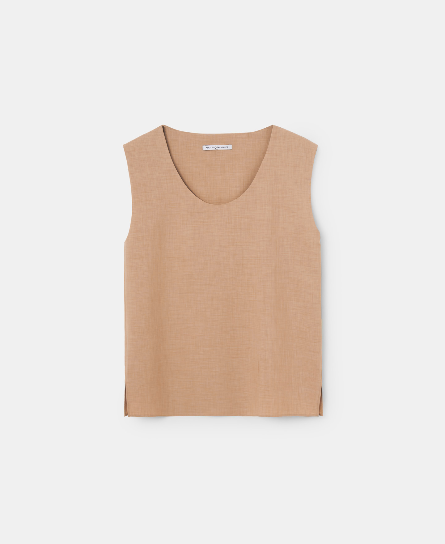 Sleeveless round collar top image number 4