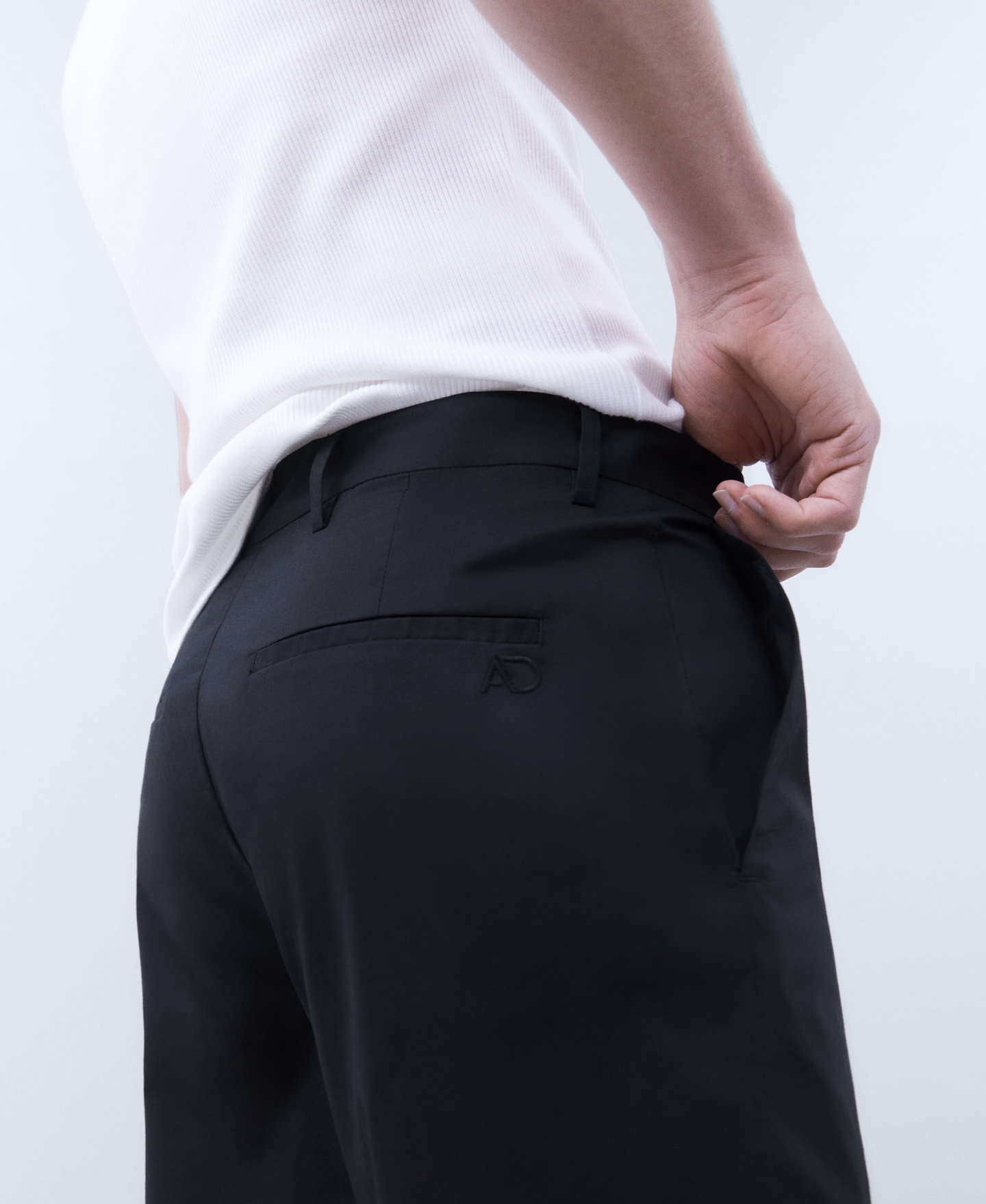Cotton poplin Bermuda shorts image number 3