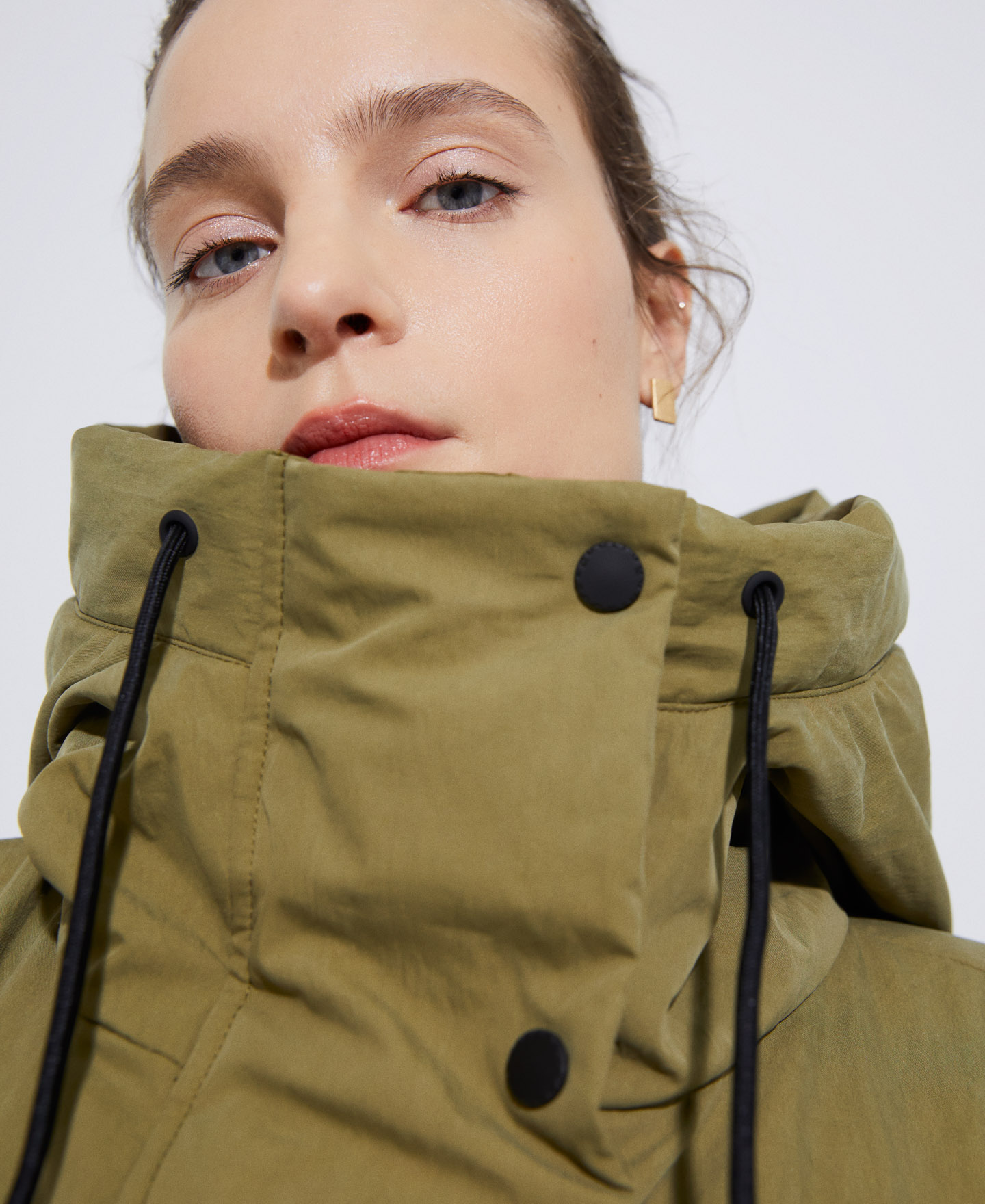 Cotton and nylon quilted jacket image number 3