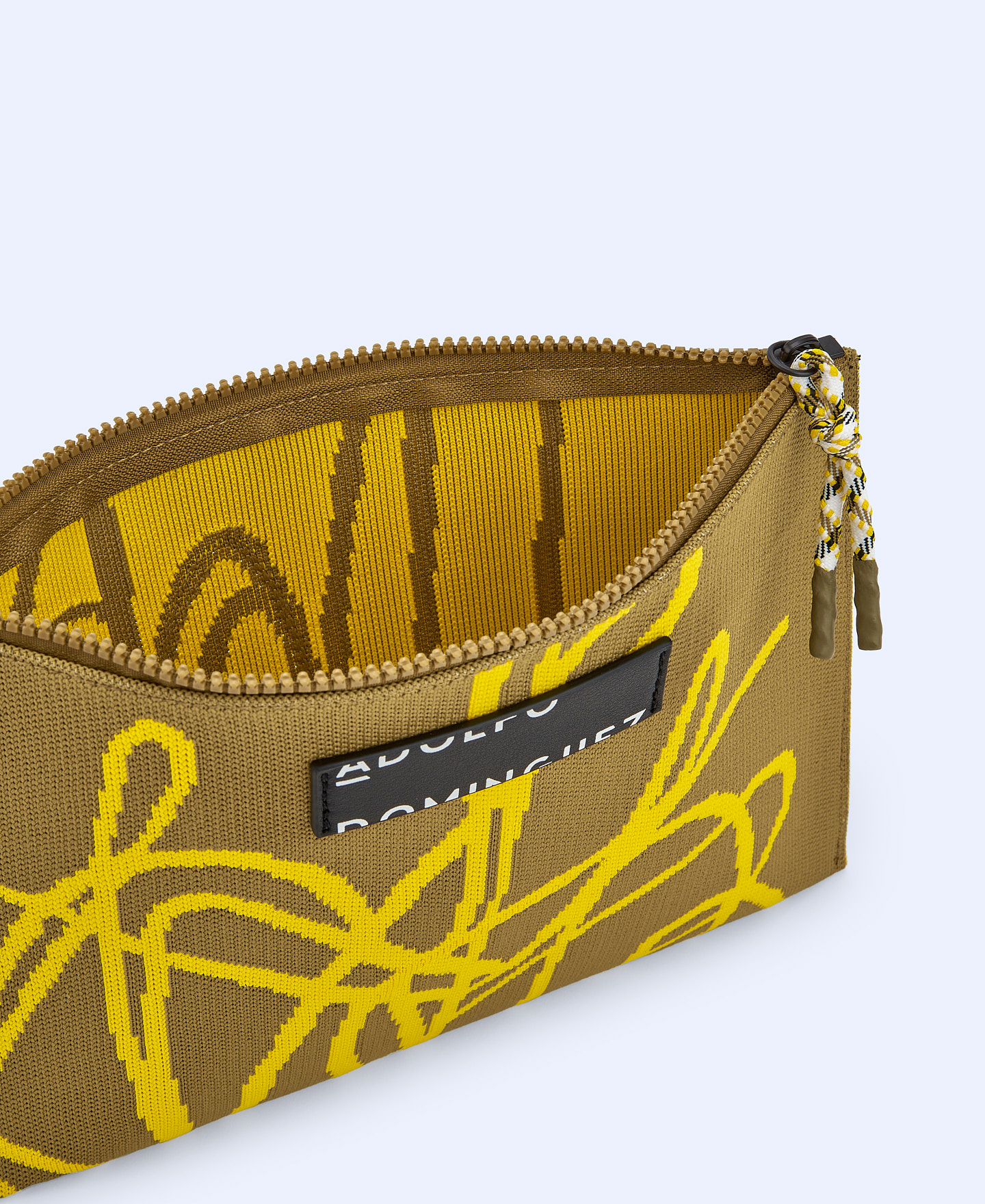 Clutch plano en punto image number 1