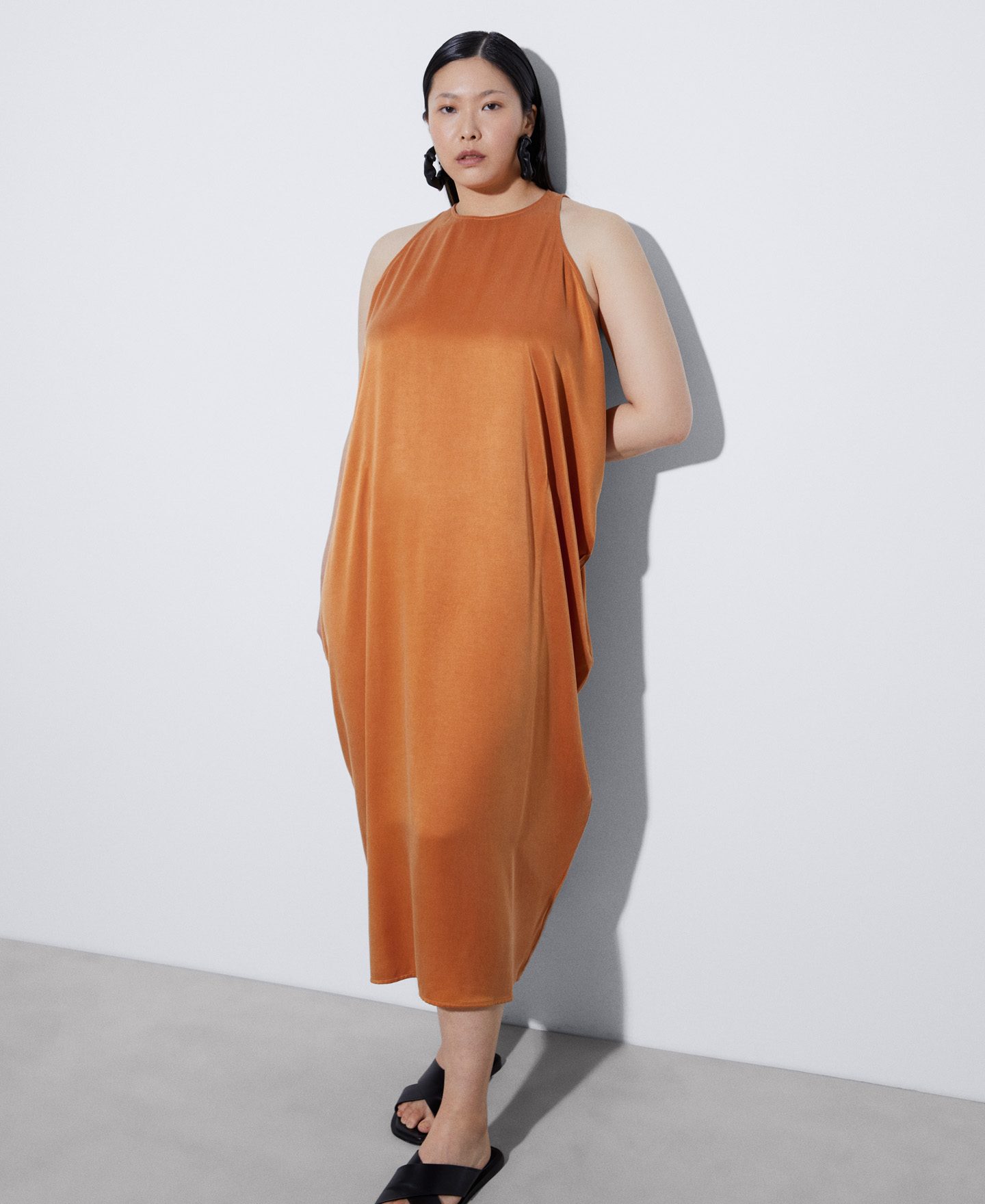 Side slit dress in viscose image number 0