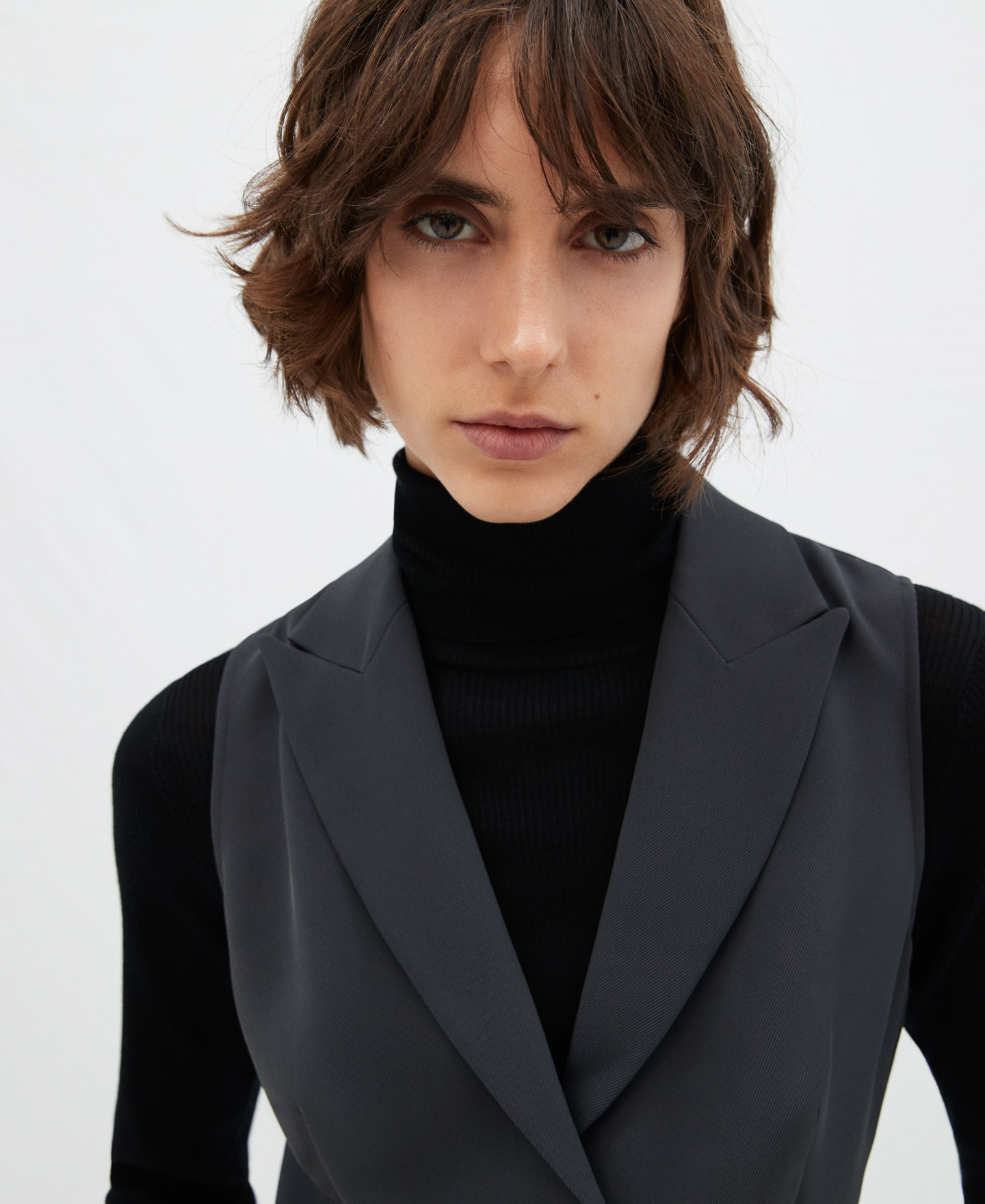 Lapel collar vest image number 3