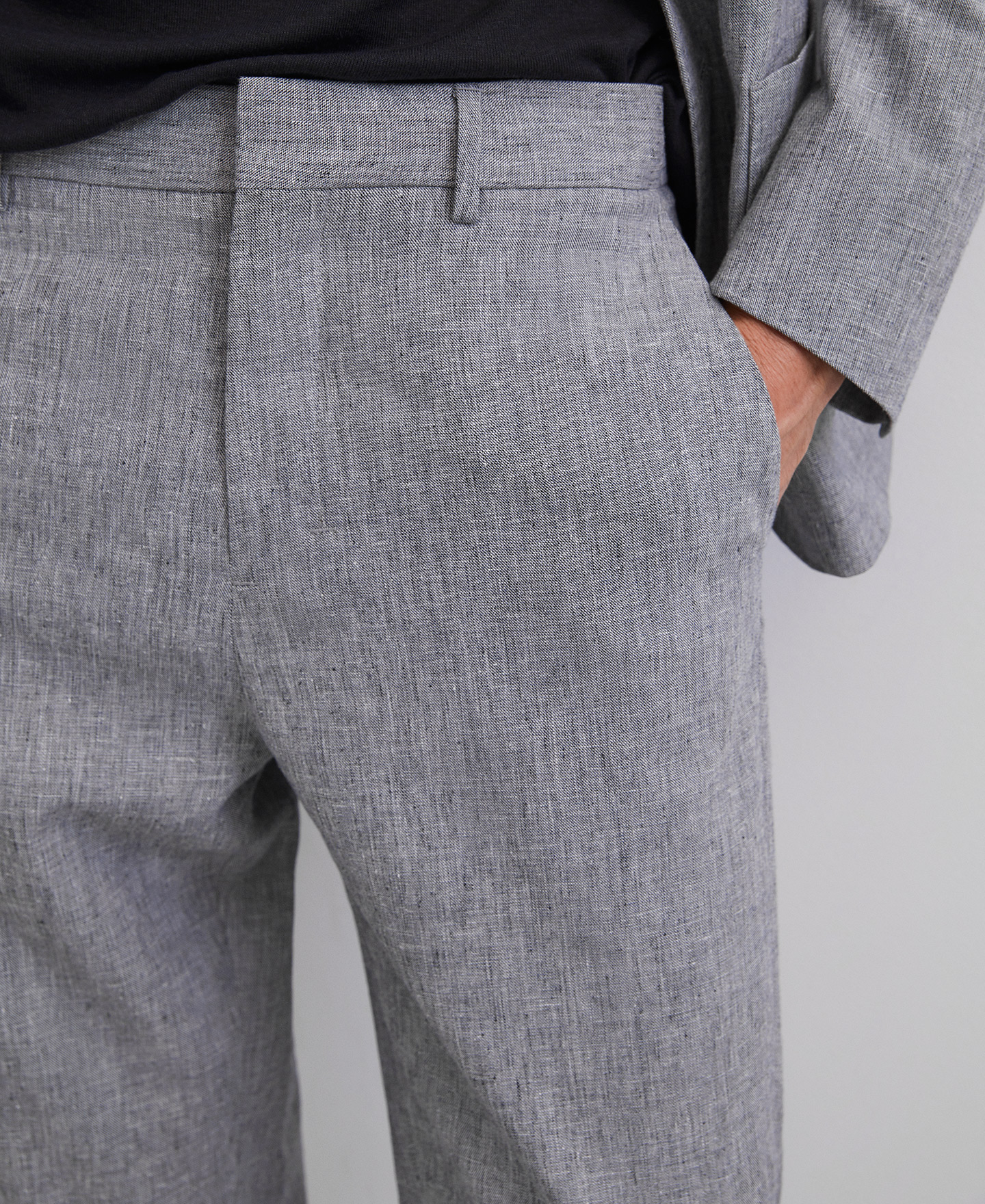 Grey linen trousers image number 2