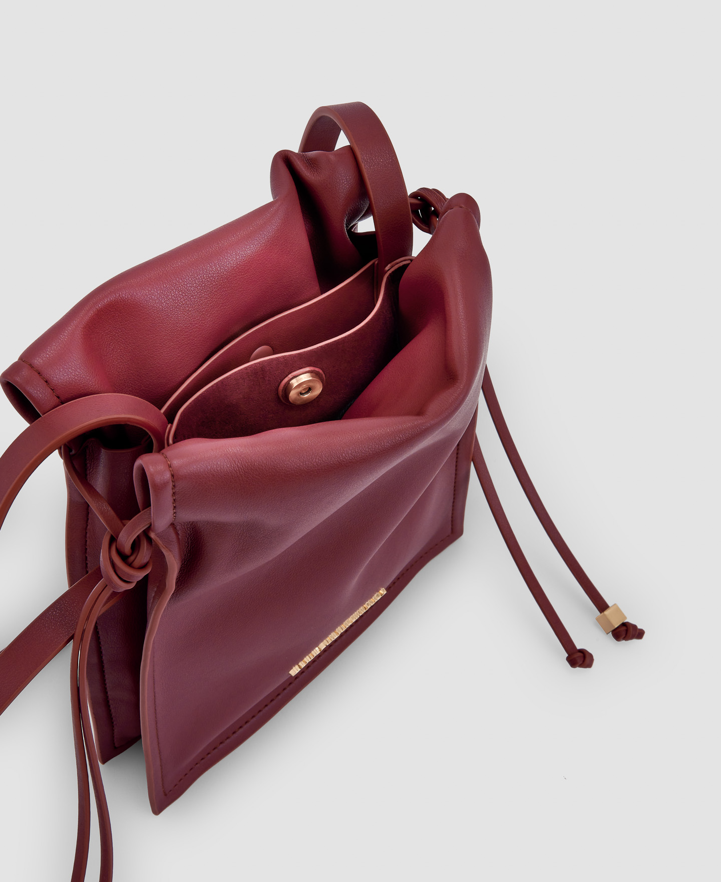 Recycled material small shoulder bag image number 2