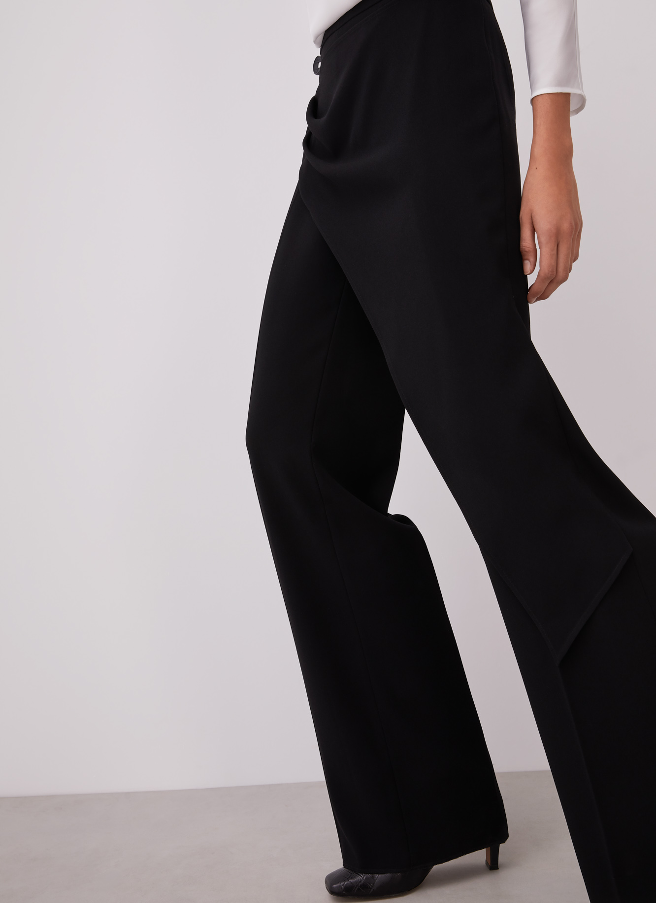 Straight leg trousers with overlayer image number 2
