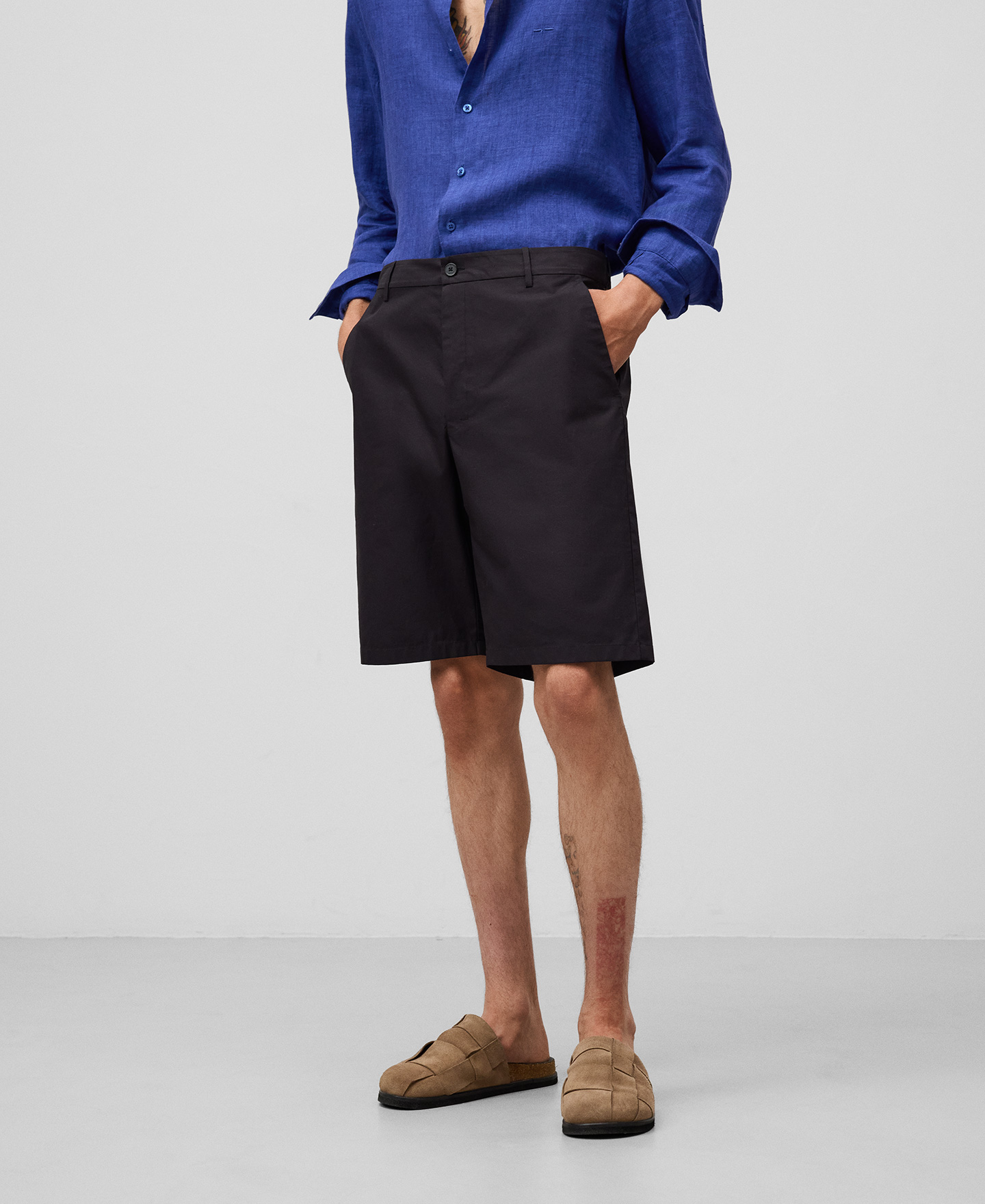 Bermudas em popeline de algodão para homem image number 0