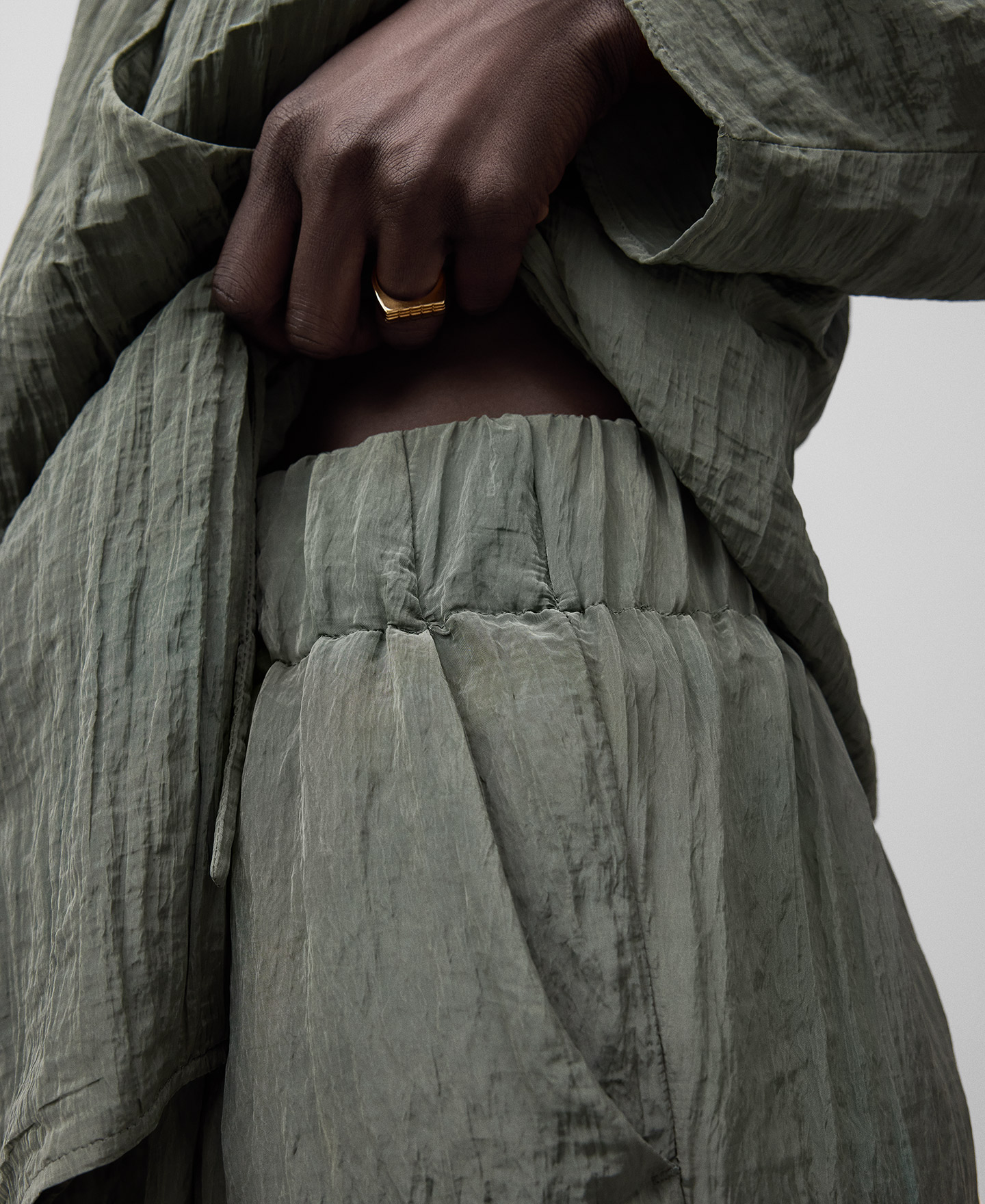 Front pleats pyjama trousers woman image number 3