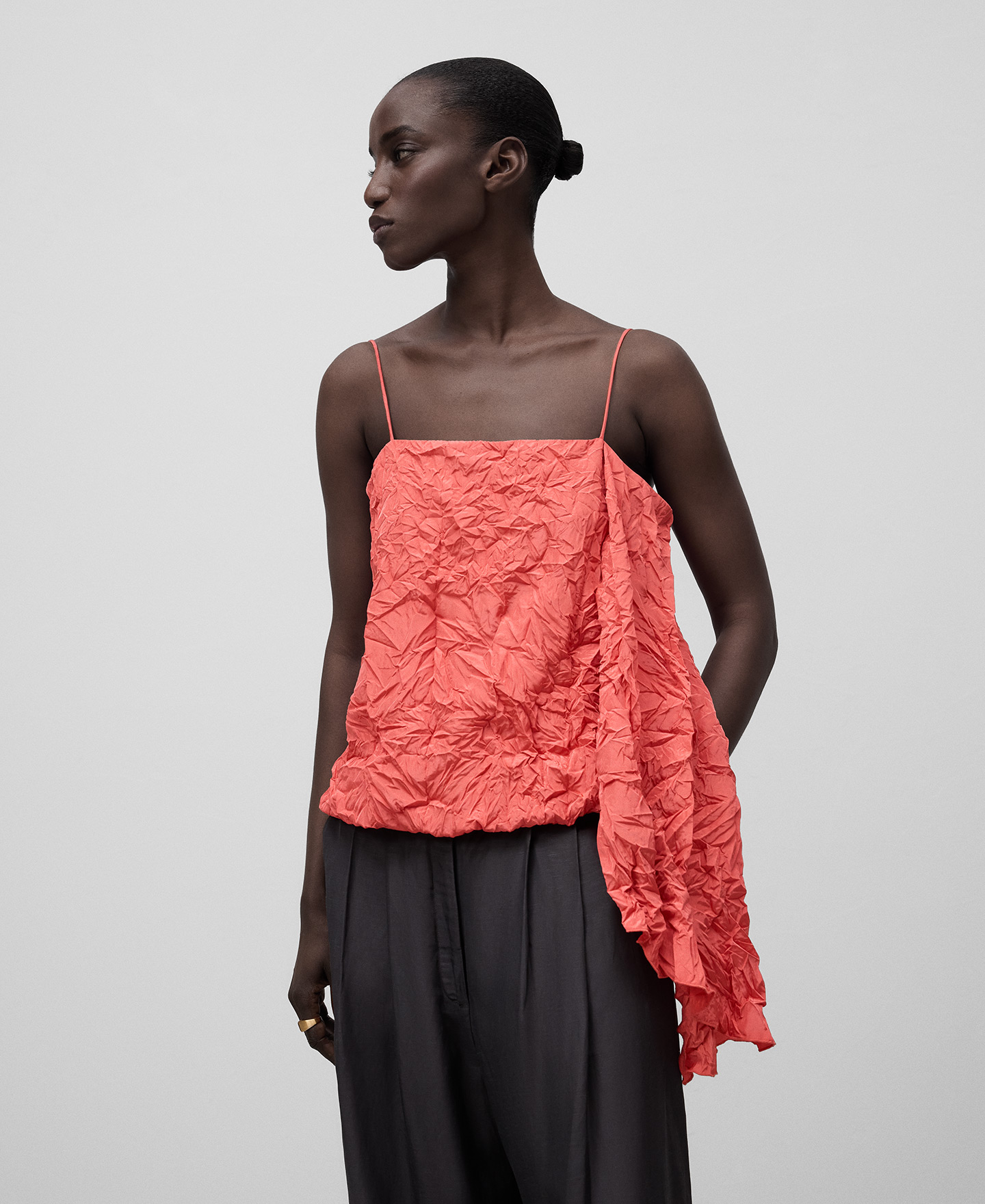 Asymmetrical piece strap top woman image number 0