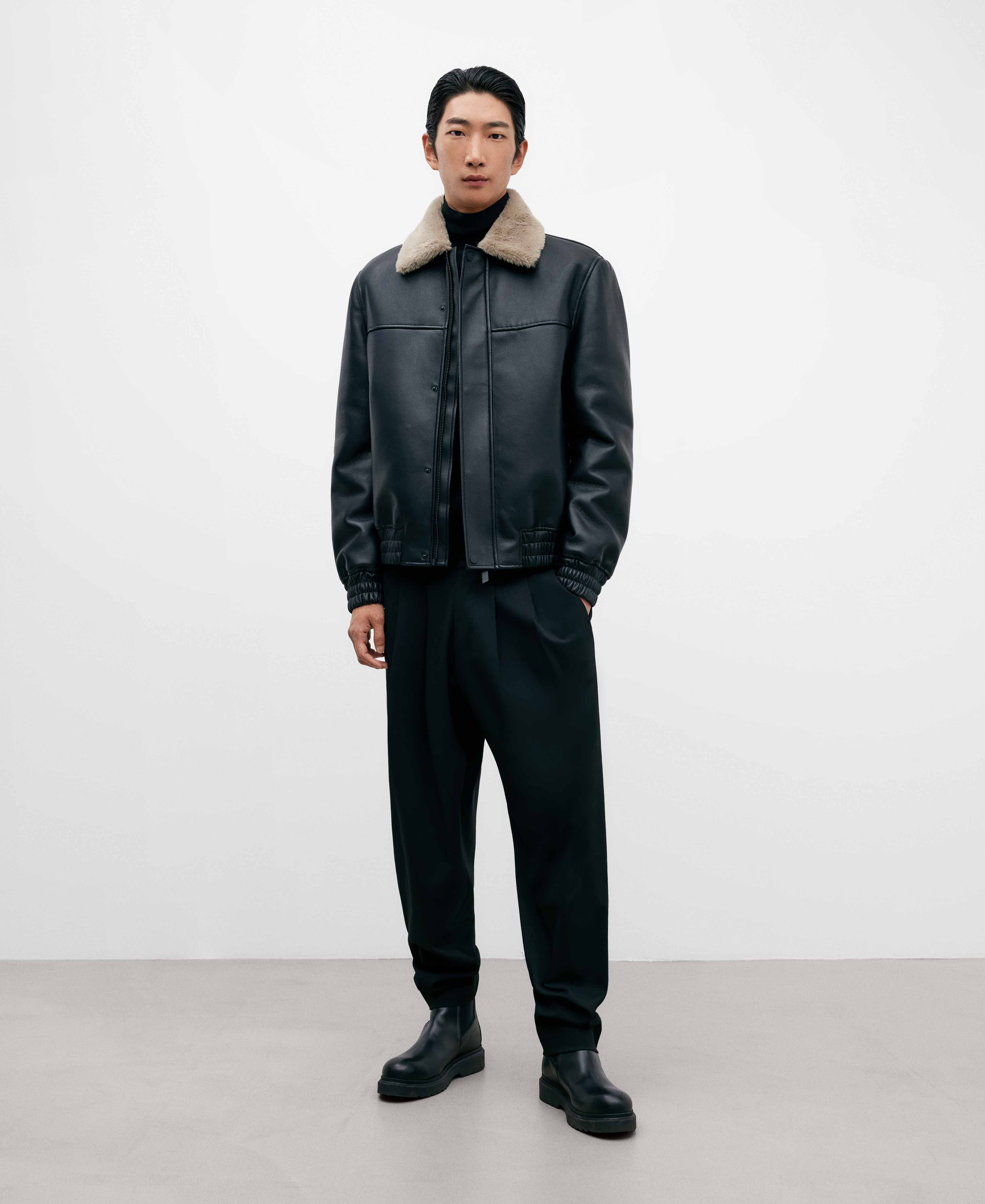 Black aviator jacket for men image number 1