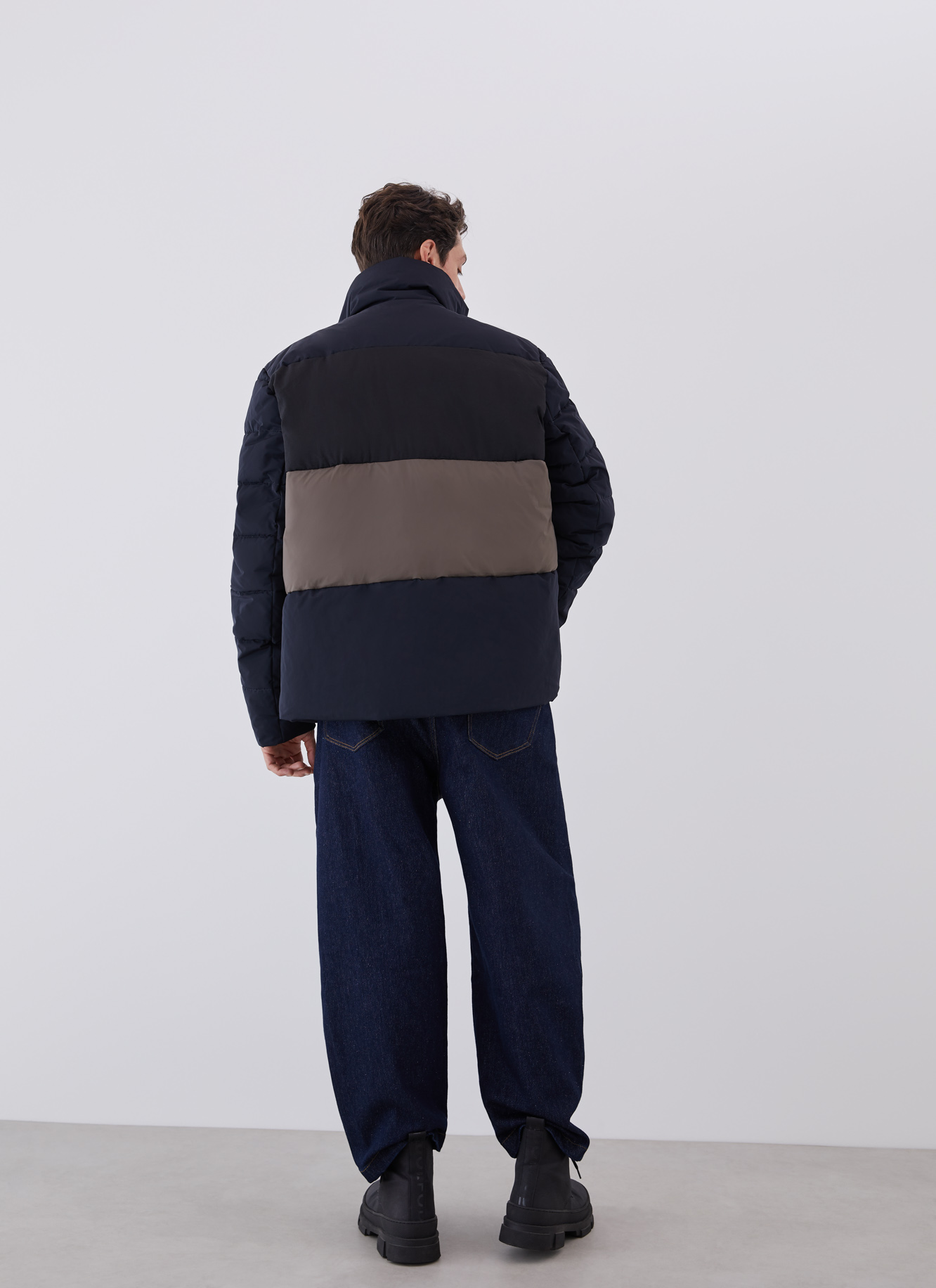 Parka acolchada de nylon tricolor image number 1