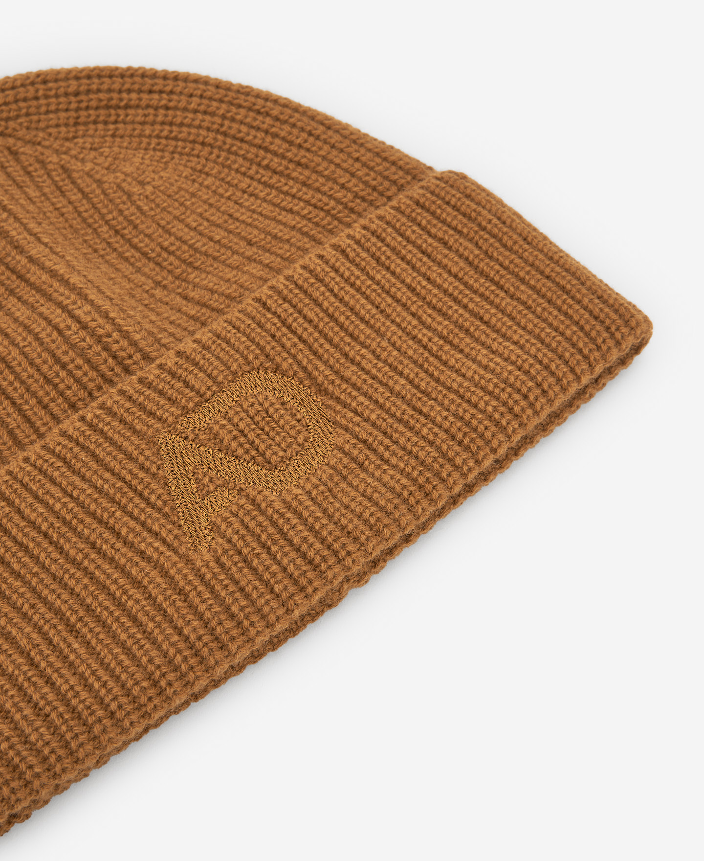 Amber merino wool beanie for men image number 1