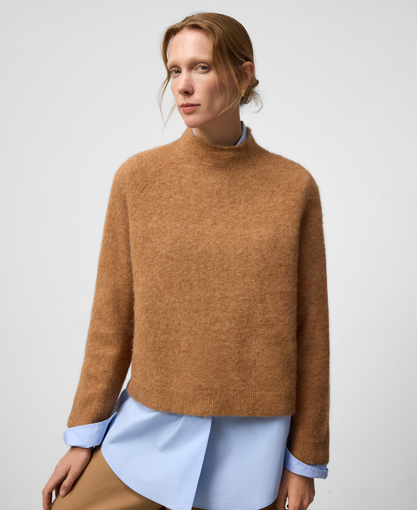 Perkins collar knit short sweater woman image number 0