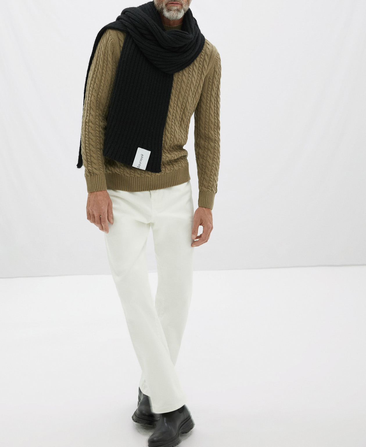 Cotton and wool eights sweater image number 1