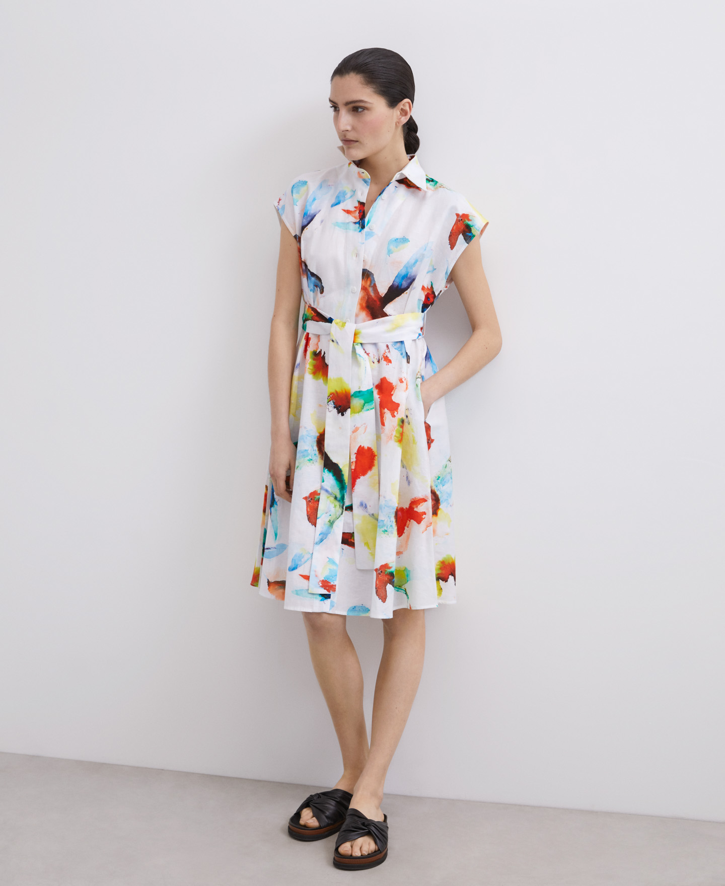 Vestido floral botones en algodón y lino image number 0