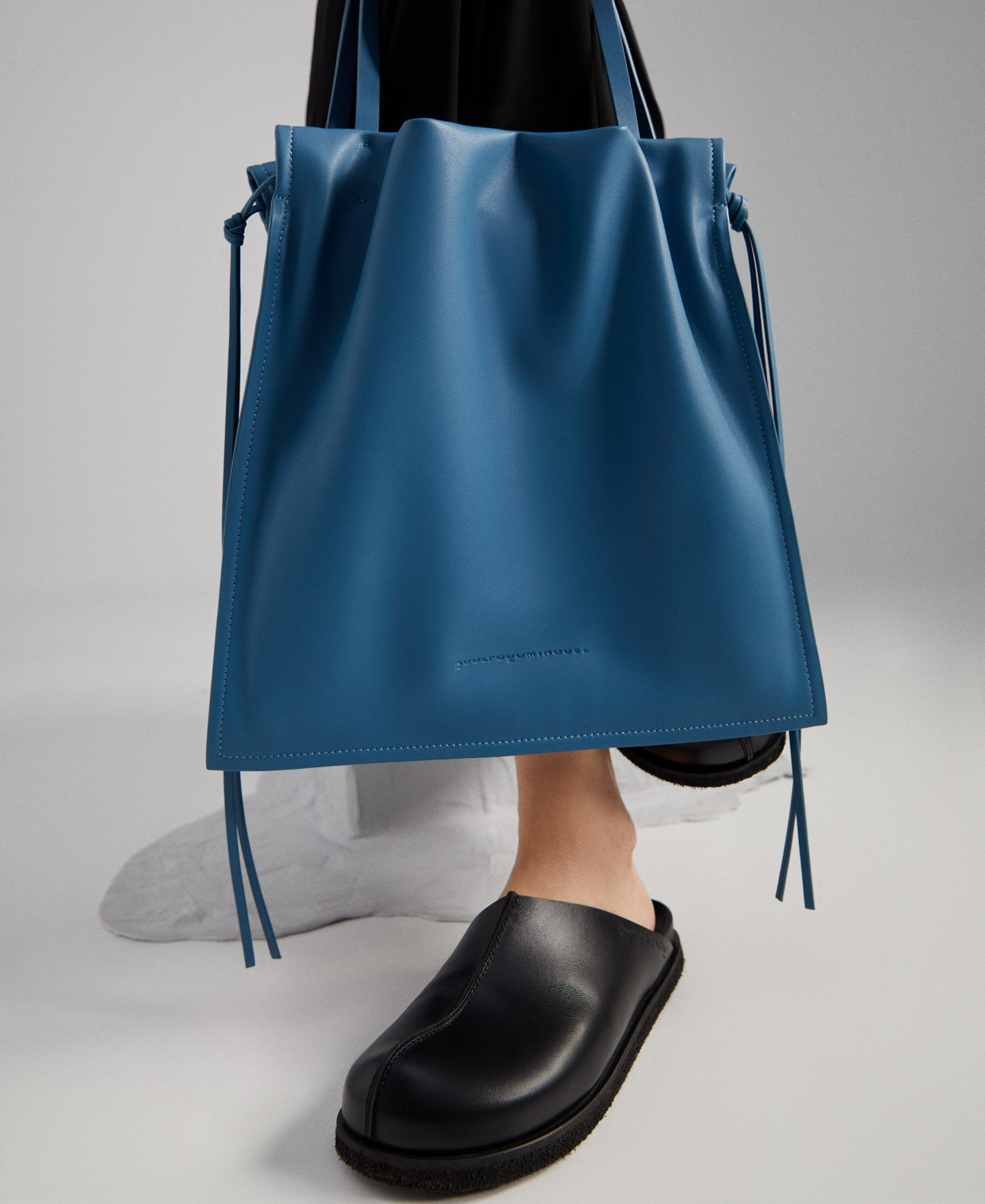 Shopper en poliuretano reciclado image number 5