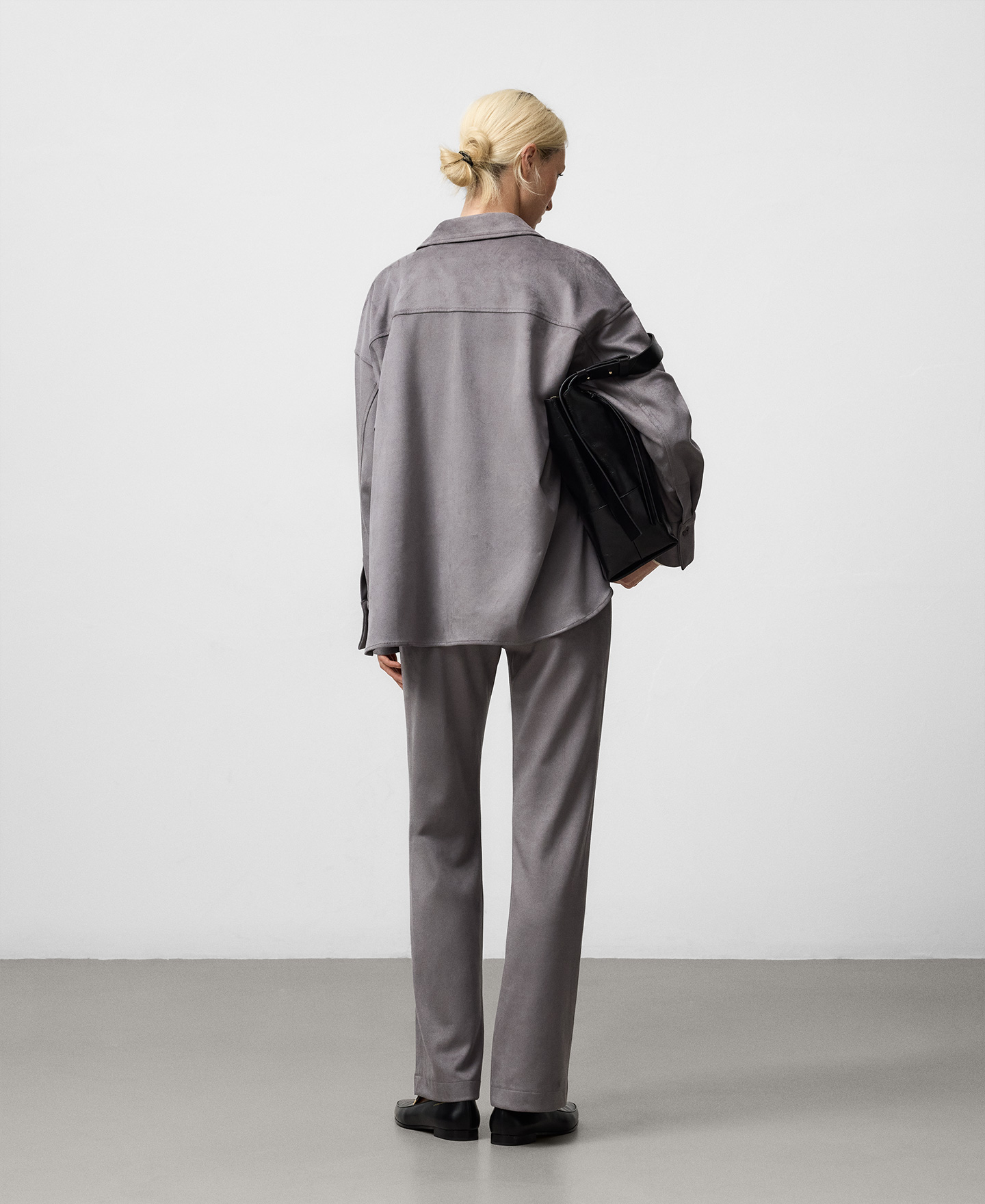 Faux suede flare trousers woman image number 2