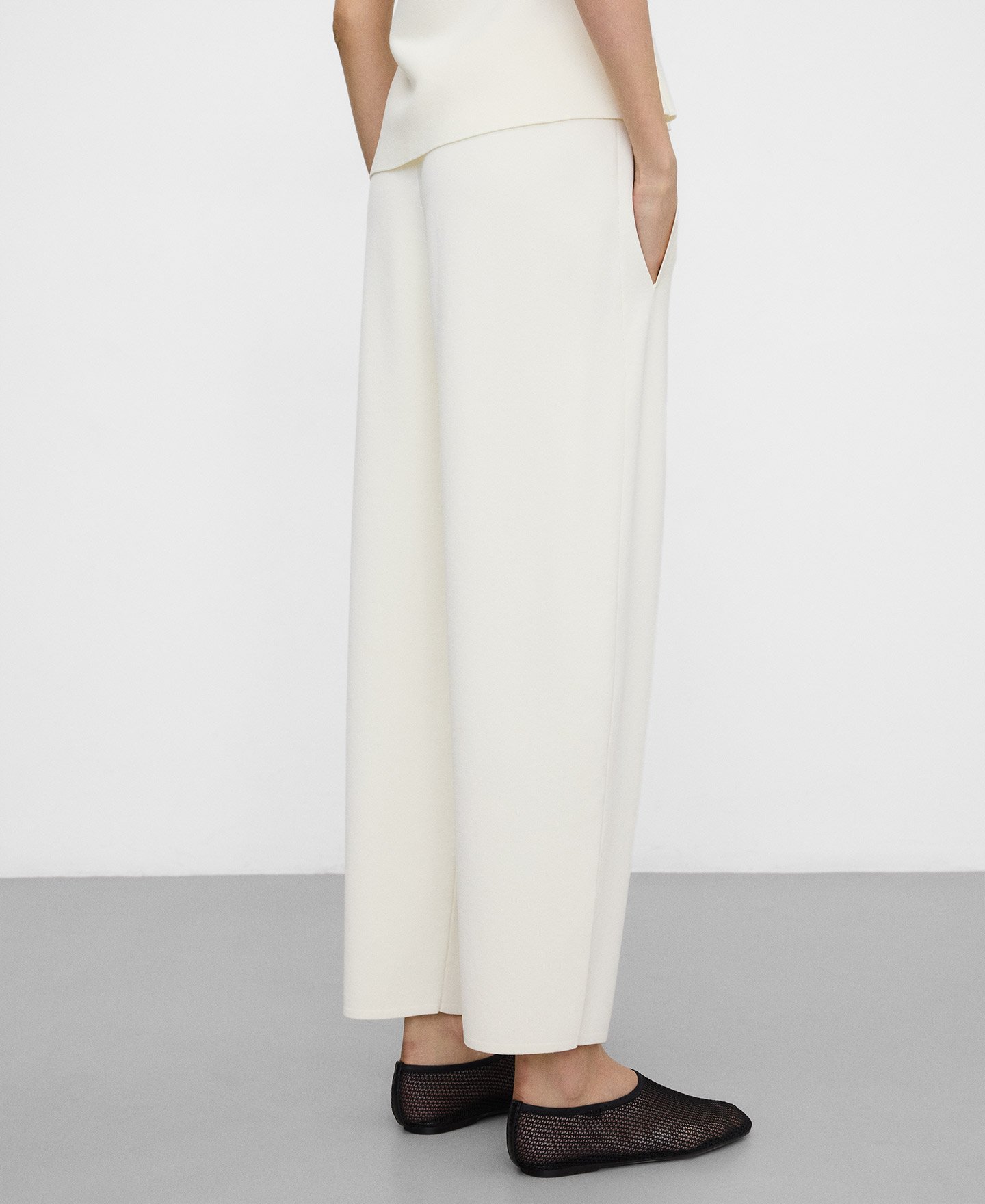 Knit barrel fit trousers image number 2