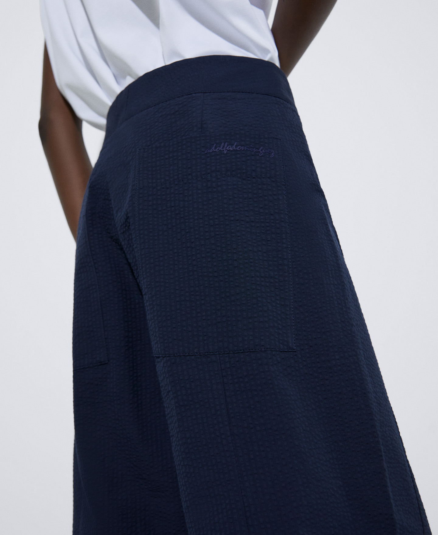 Responsible cotton carrot trousers image number 3