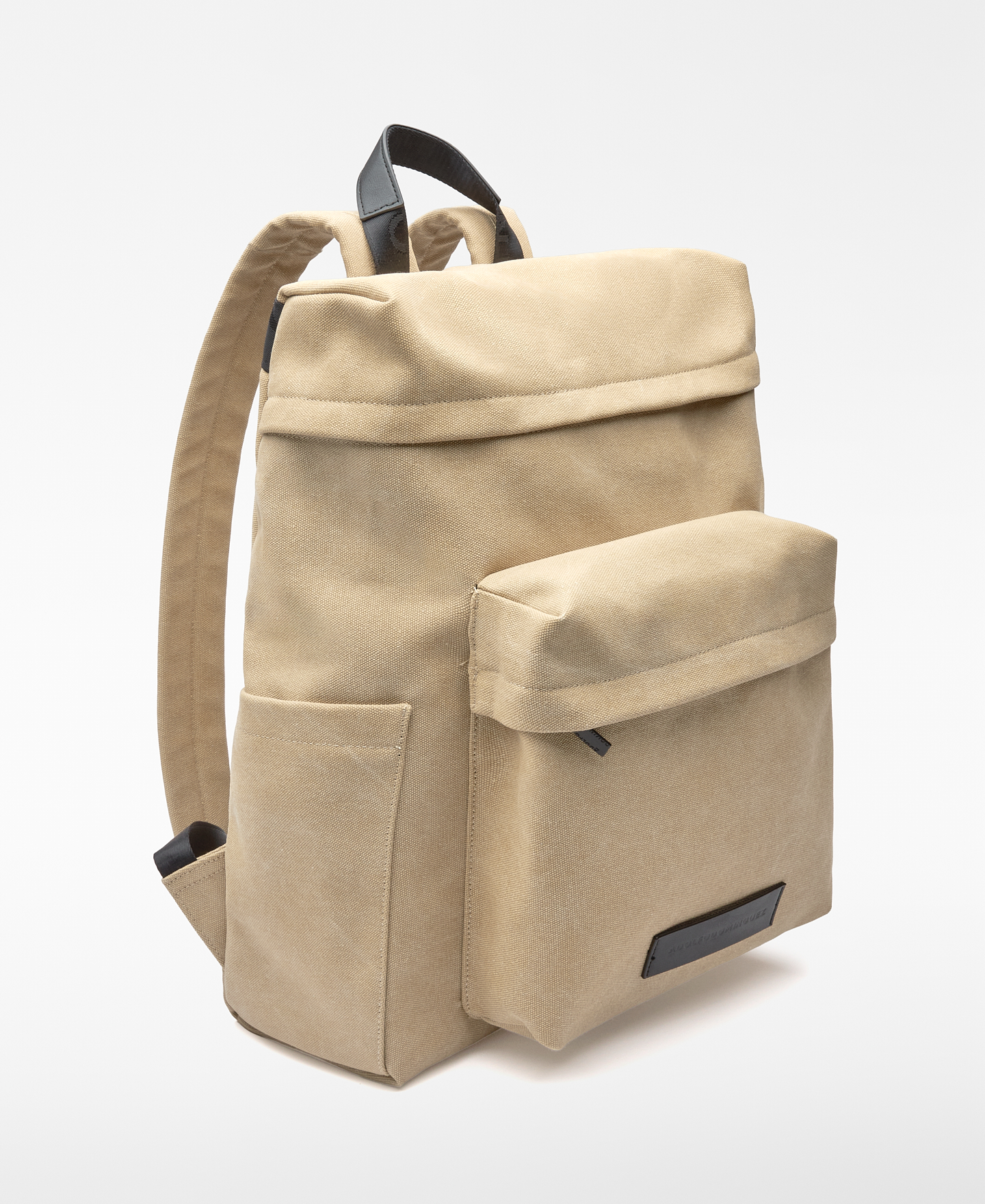 Mochila tejido maxi bolsillo image number 6