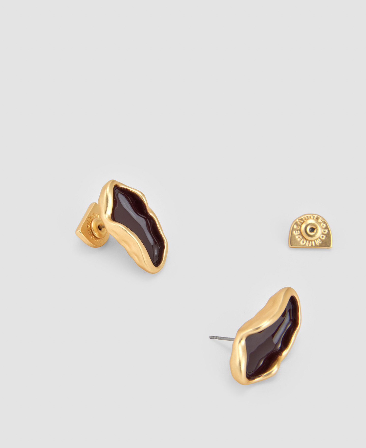 Zinc and resine Pétalo earring image number 2