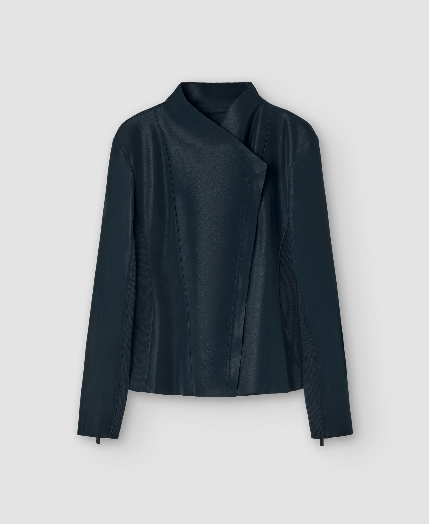 Chaqueta biker en textura piel image number 4