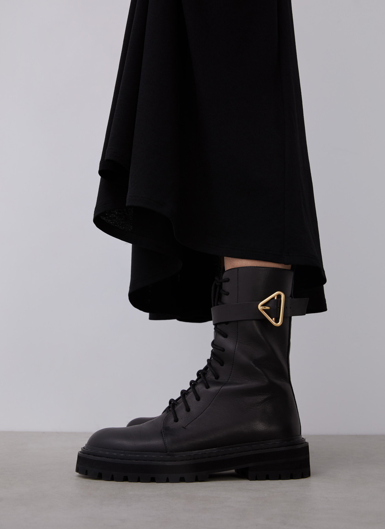 Leather combat boots image number 3